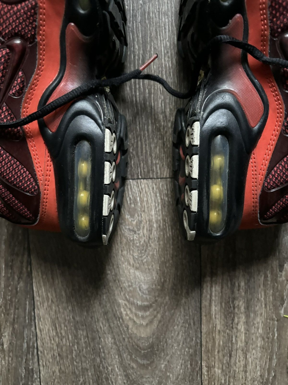 Nike Nike Air Max Plus 'Sunburst' Shoe Size US 9 / EU 42 - 5 Thumbnail