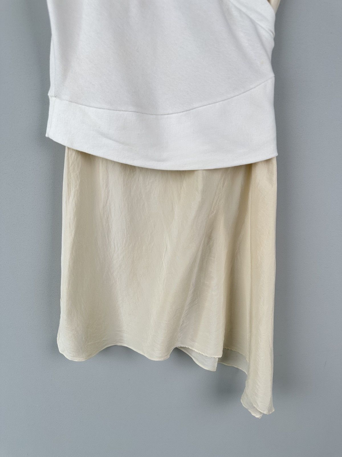 Brunello Cucinelli Brunello Cucinelli Asymmetrical Sleeve Dress Size XS / US 0-2 / IT 36-38 - 4 Thumbnail