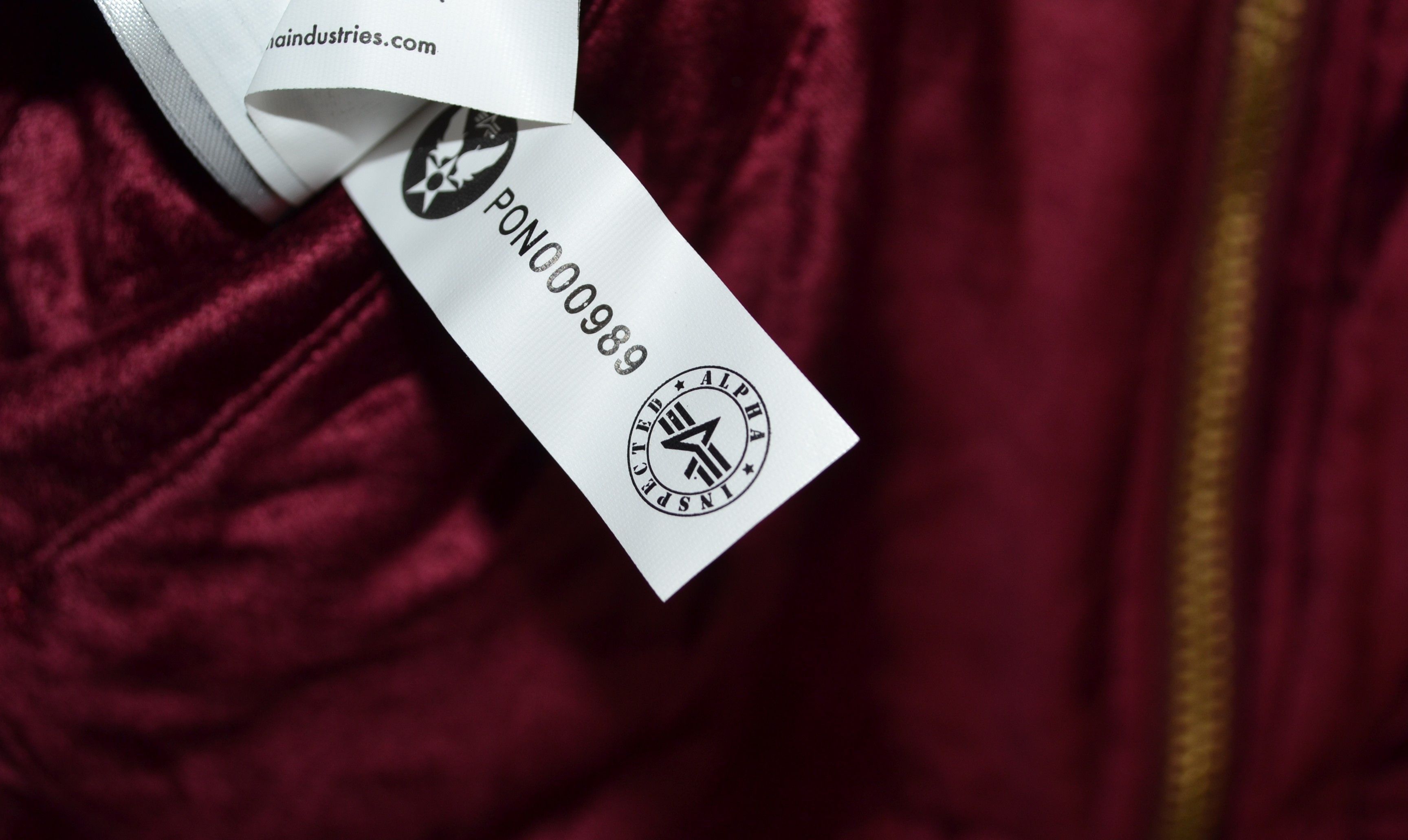 Alpha Industries Alpha Industries L Velvet Red Burgundy MA-1 Bomber Size US L / EU 52-54 / 3 - 11 Thumbnail