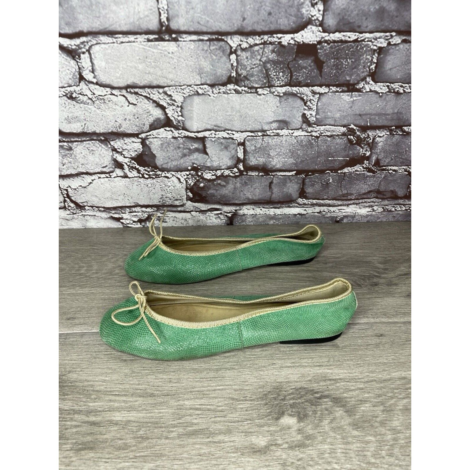 Other London Sole Green Leather Animal Print FRANCE Ballet Flats W Size US 8.5 / IT 38.5 - 21 Thumbnail