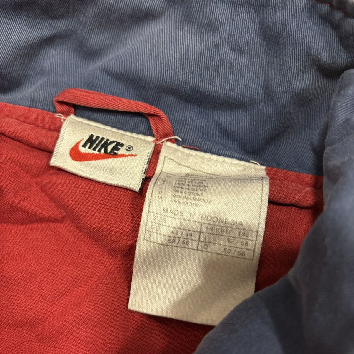 Vintage Vintage Nike Track Jacket Big Swoosh Red Y2K USA Size US L / EU 52-54 / 3 - 6 Thumbnail