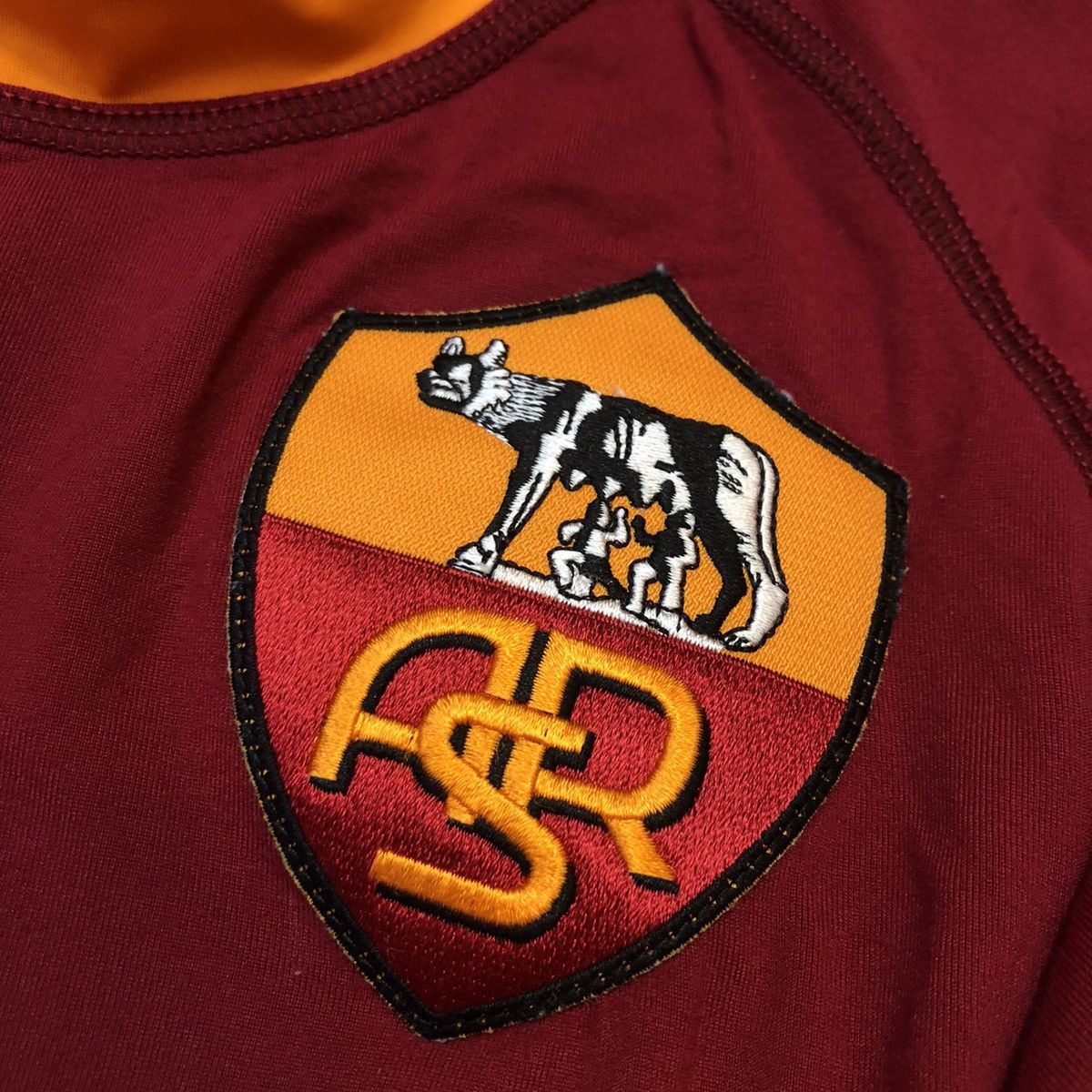 Kappa Roma 00/01 home shirt #8 Nakata Size US L / EU 52-54 / 3 - 5 Thumbnail
