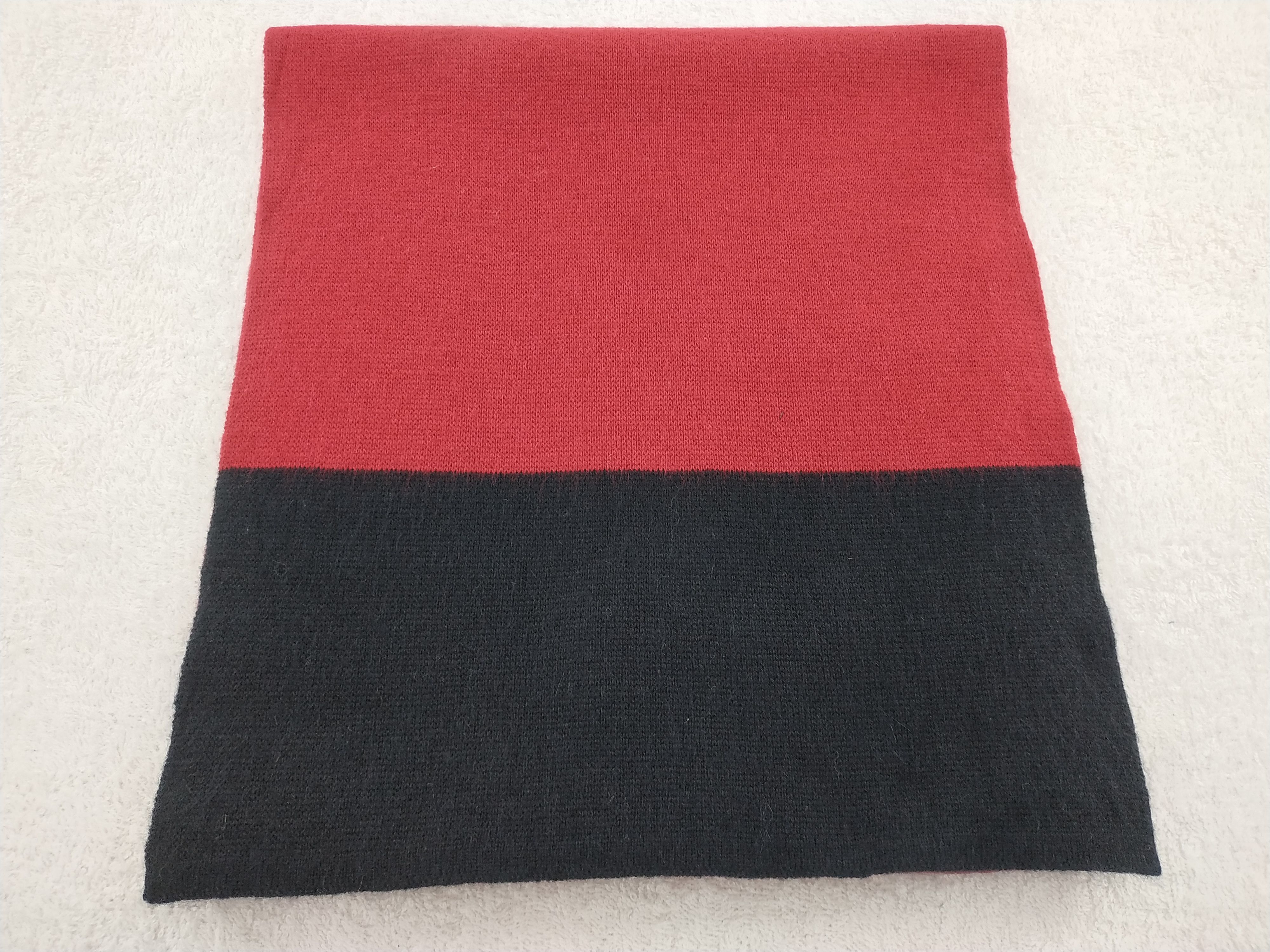 Calvin Klein Vintage Calvin Klein Scarf/Muffler/Neckwear MF460 Size ONE SIZE - 1 Thumbnail