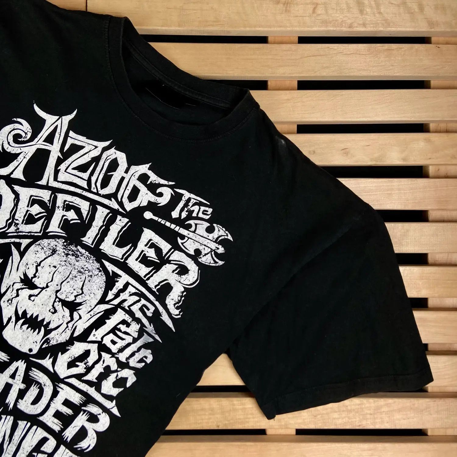 Band Tees × Vintage Mens Vintage T Shirt Azog Defiler Size XL Size US XL / EU 56 / 4 - 2 Thumbnail
