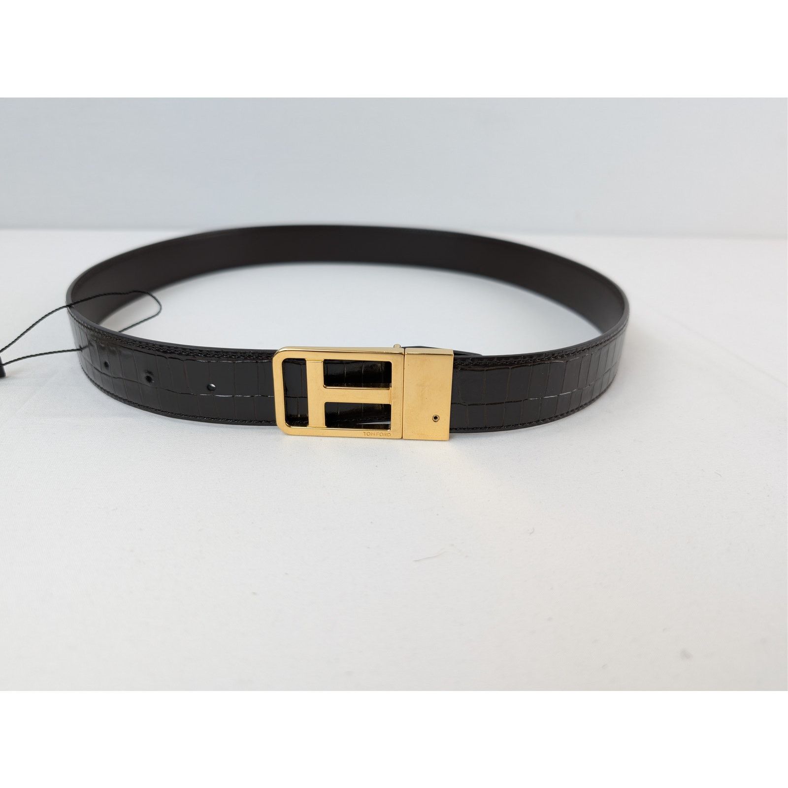 Tom Ford o1rshd1 Size: 80 / t buckle crocodile-embossed belt in Black Size 32 - 2 Thumbnail