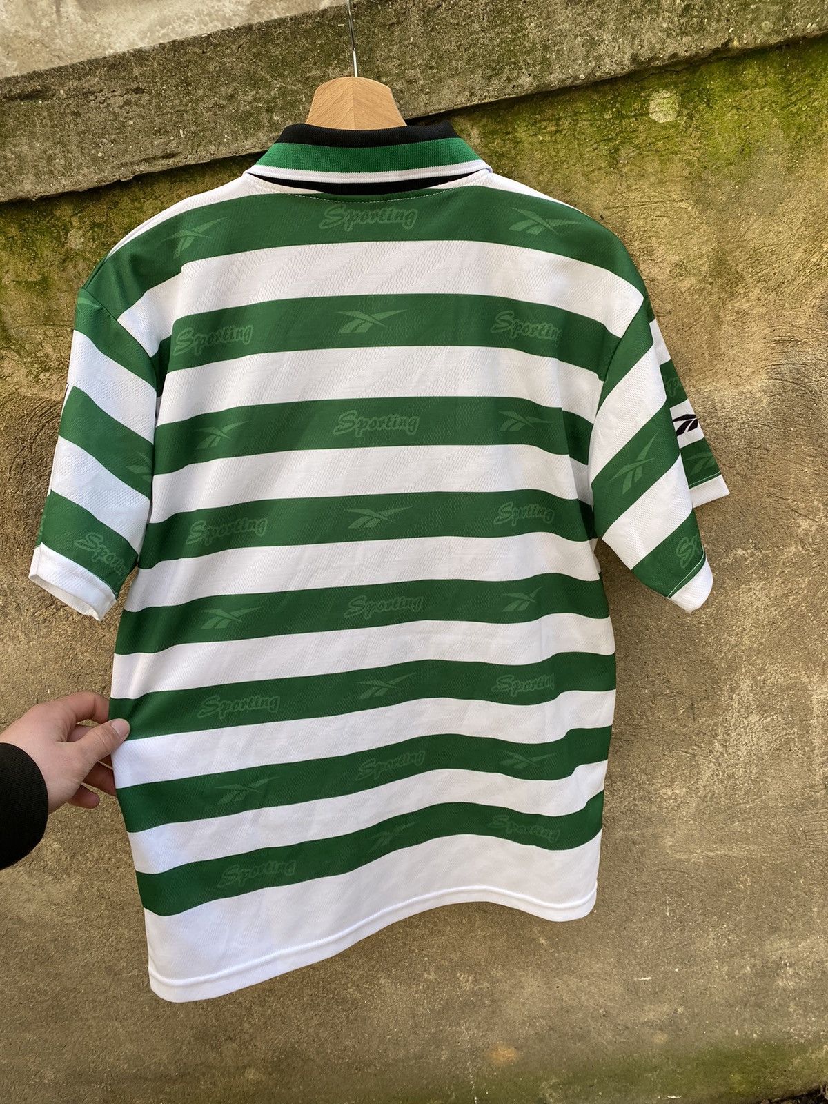 Vintage 1999/00s Reebok Sportling Soccer Jersey