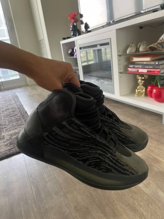 Yeezy Yeezy Qntm Onyx Size US 5.5 / EU 38 - 2 Thumbnail