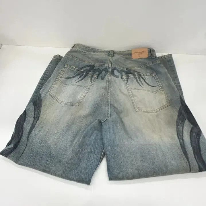 Balenciaga Balenciaga FW24 Logo Print Long Denim Pants. Size US 26 / EU 42 - 8 Thumbnail