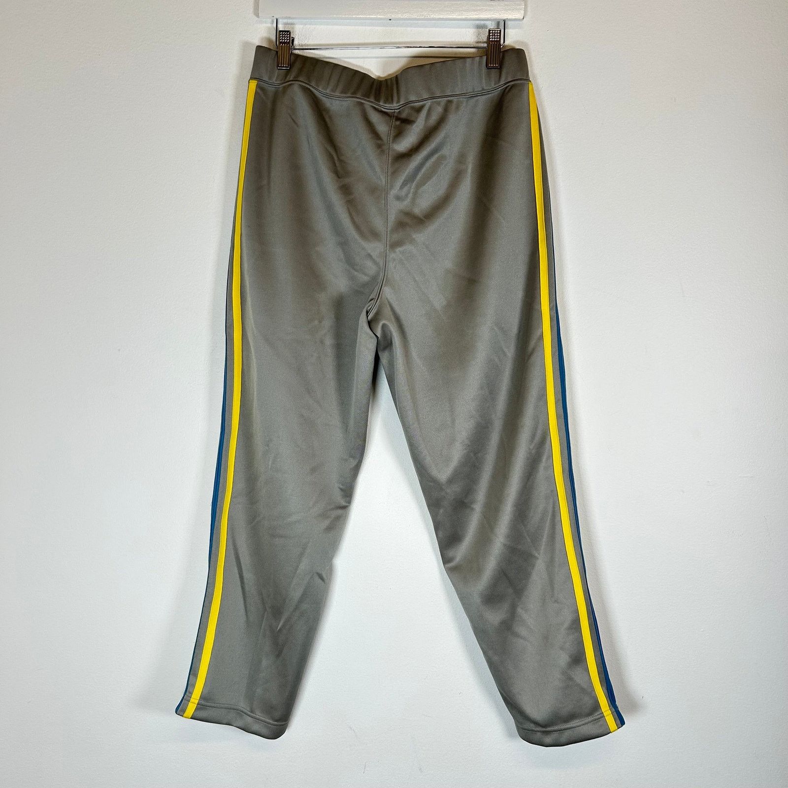 Comme des Garcons SHIRT Comme Des Garcons SHIRT Grey Striped Track Pants Size L Size US 36 / EU 52 - 2 Thumbnail