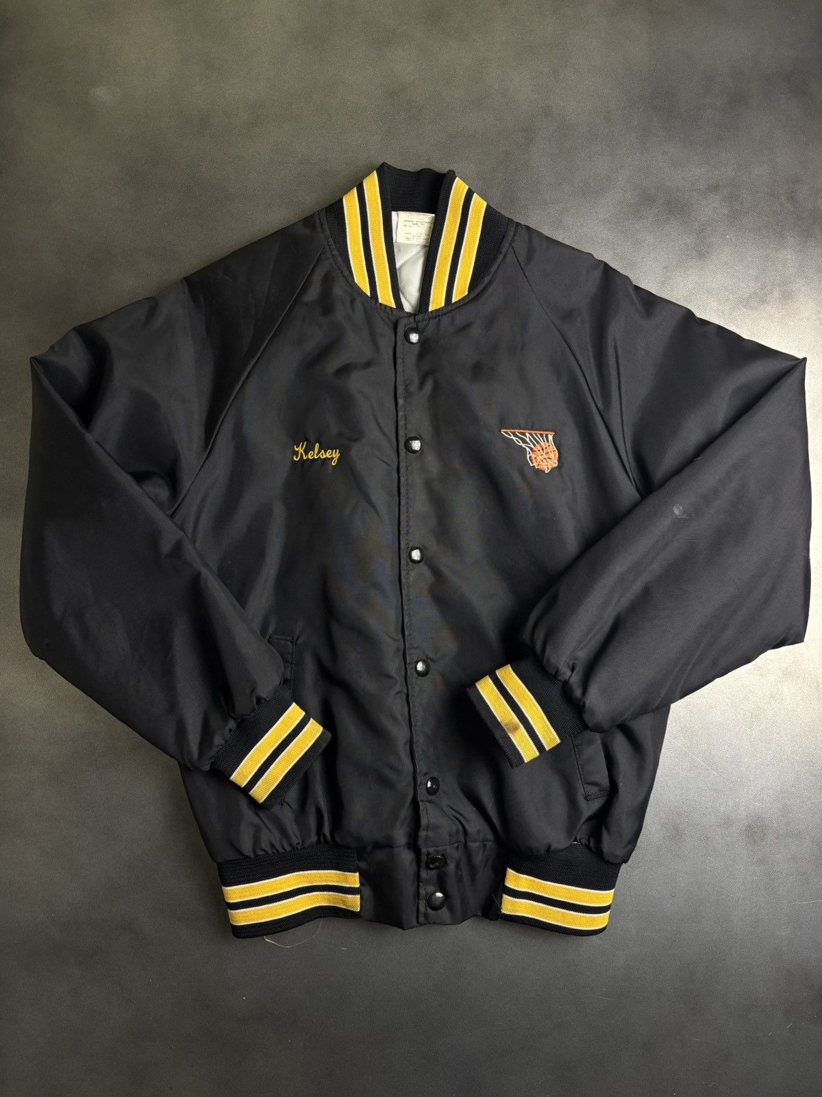 Vintage 80s Vintage Black Nylon Varsity Jacket Baskeball USA Large Size L / US 10 / IT 46 - 1 Thumbnail