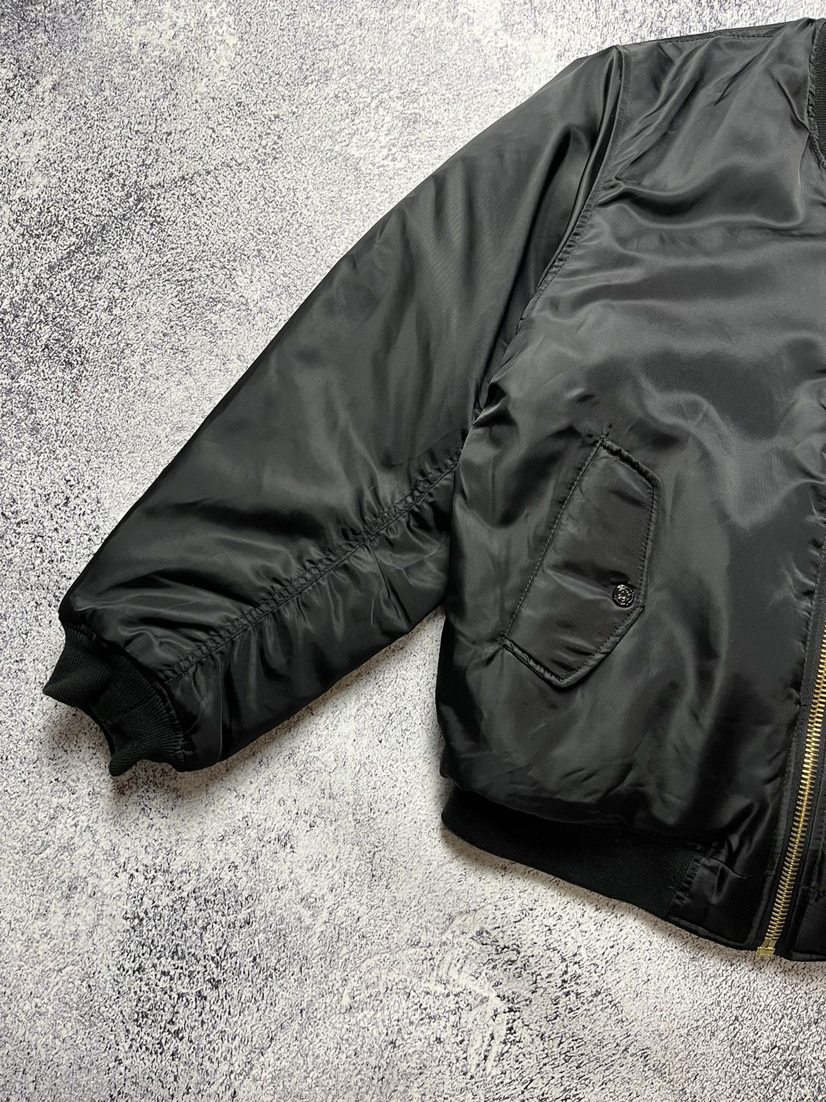 Vintage Vintage Black Reversible Bomber Jacket MA1 Size US XL / EU 56 / 4 - 5 Thumbnail