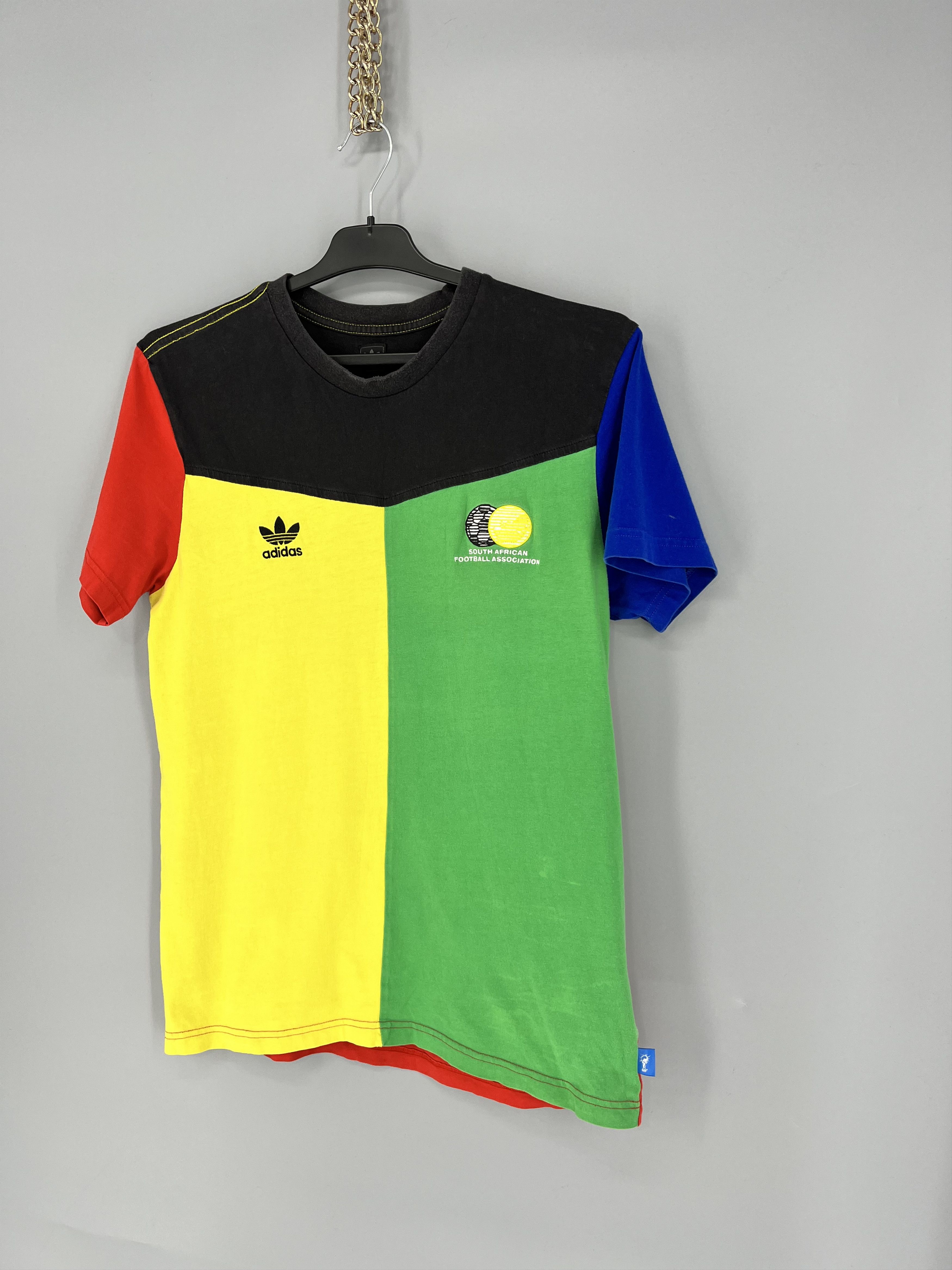 Vintage Vintage Y2K Adidas South Africa 2010 World Cup soccer Size US M / EU 48-50 / 2 - 3 Thumbnail
