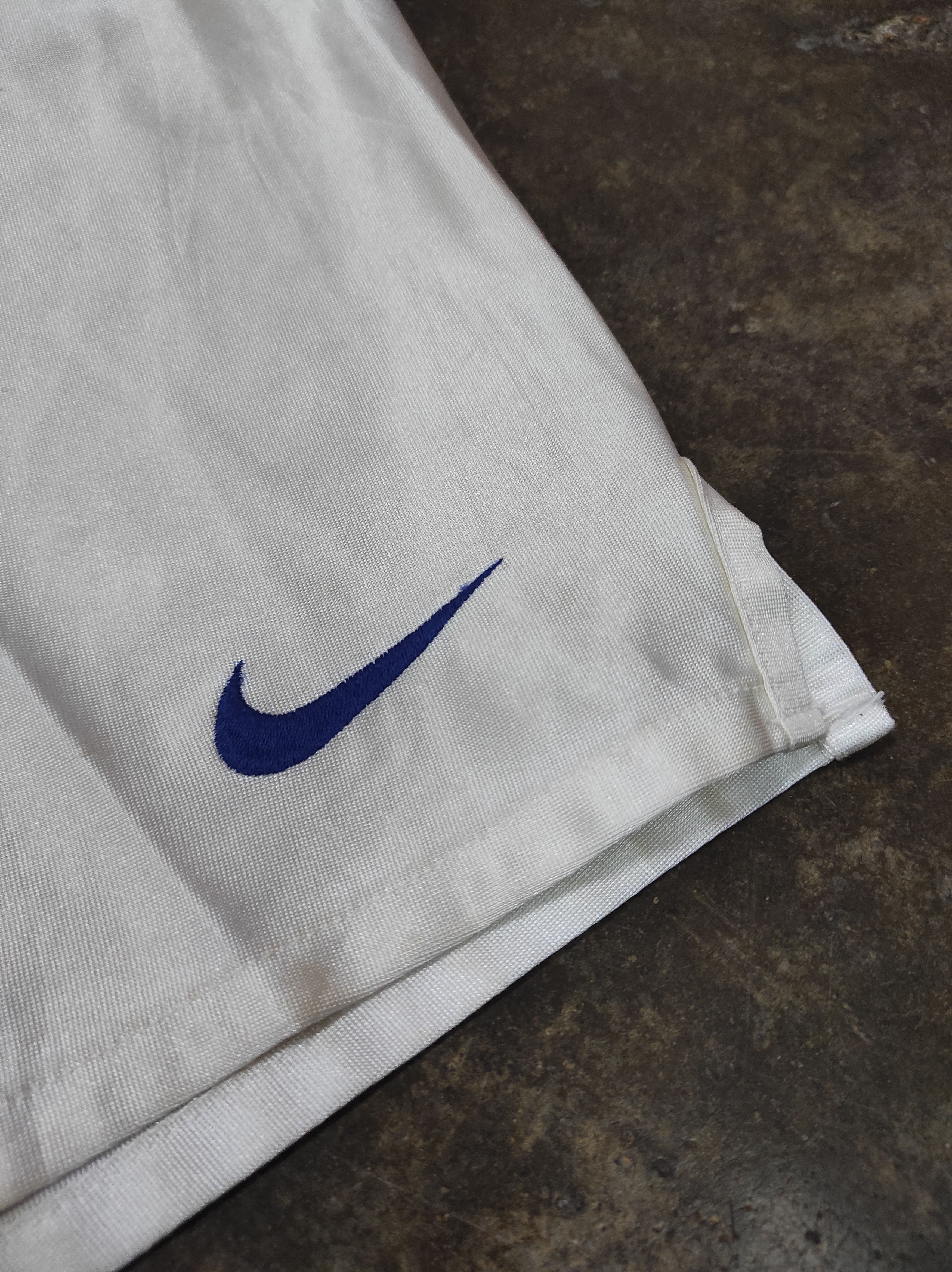 Nike × Vintage NIKE SMALL SMOOSH EMBROIDERY VTG 90'S SHORT PANTS Size US 30 / EU 46 - 2 Thumbnail