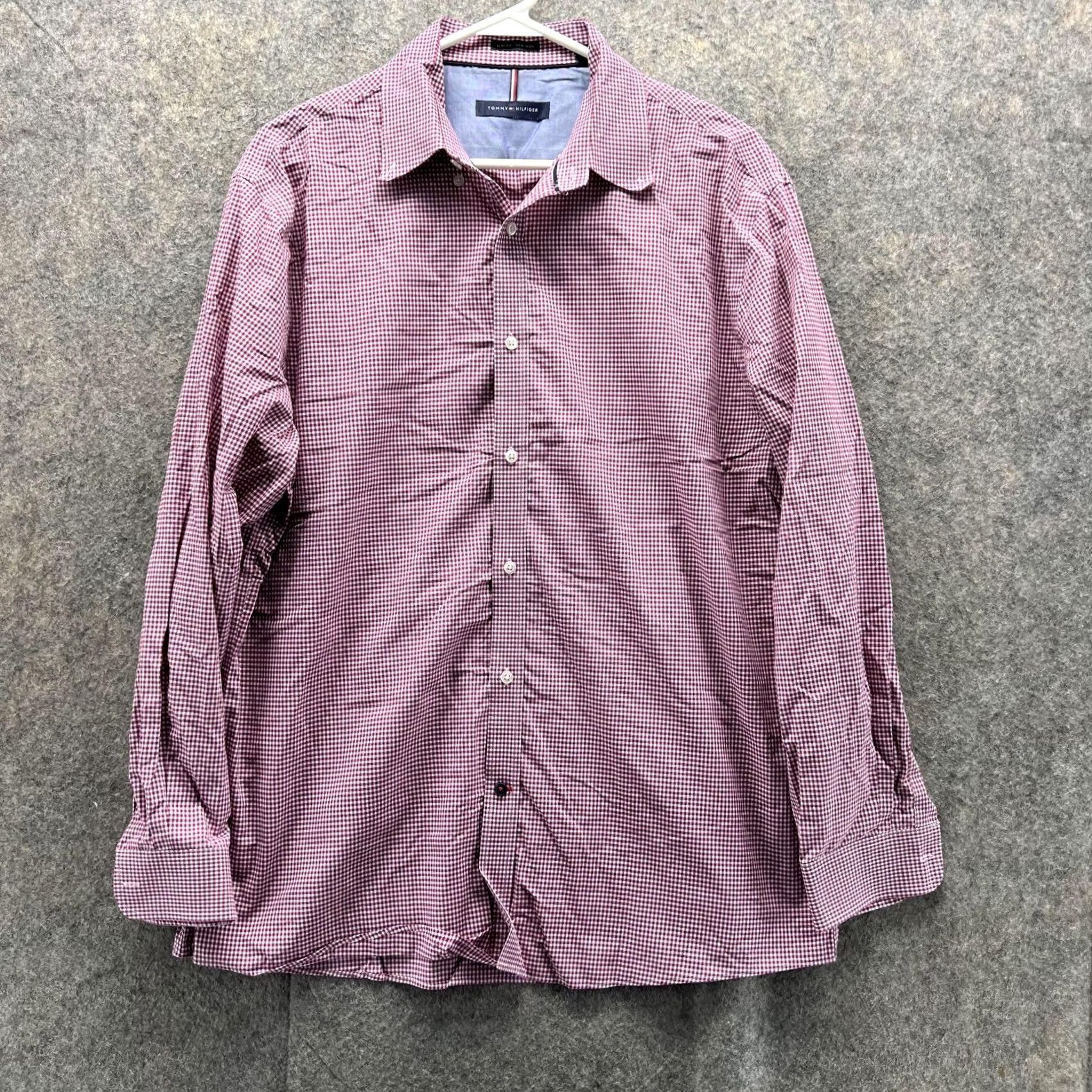 Tommy Hilfiger Tommy Hilfiger Shirt Men 16.5 32/33 Slim Red Button-Down Casual Preppy Shirt Mens Size US XL / EU 56 / 4 - 2 Thumbnail