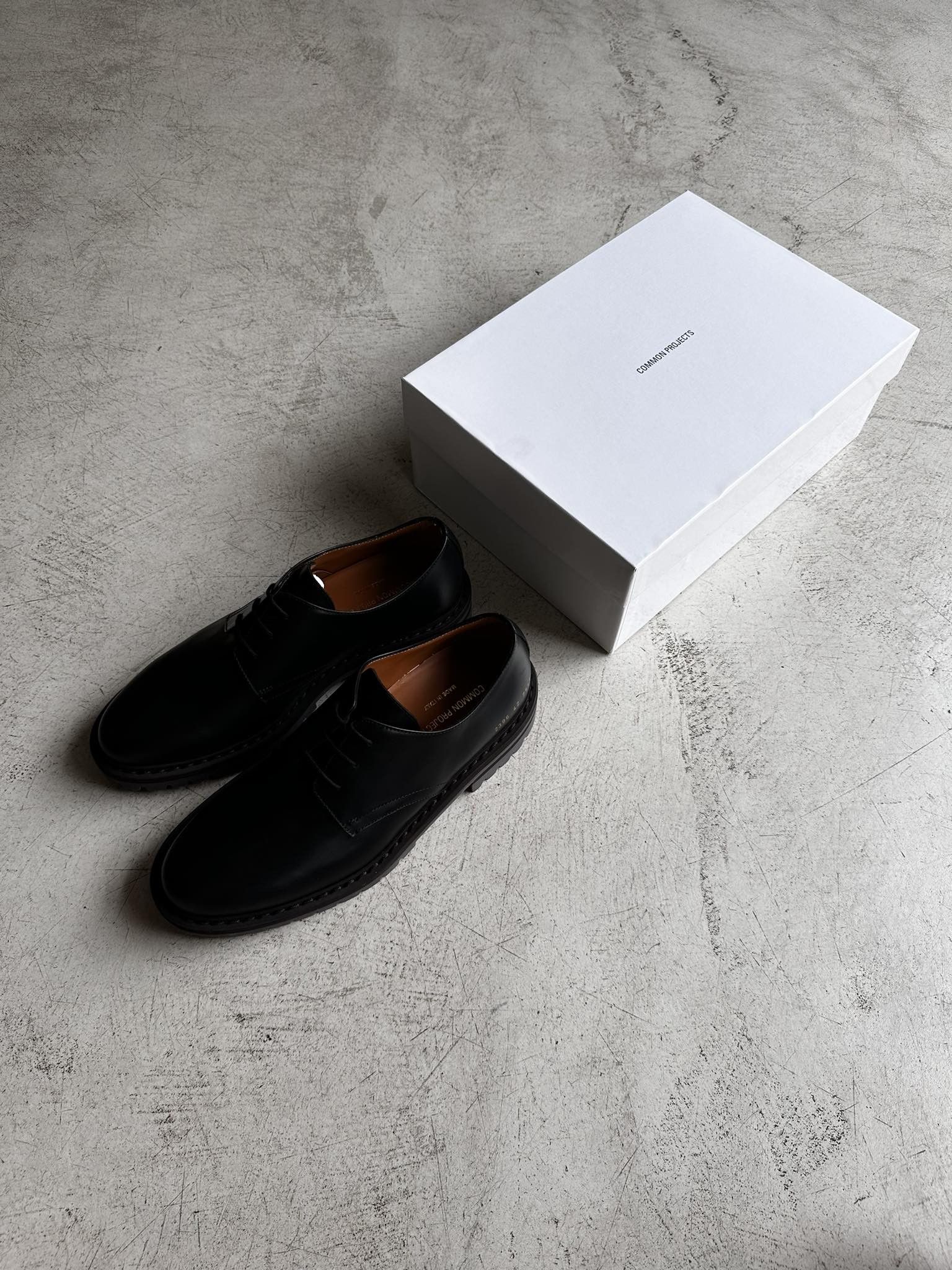 Common Projects Common Projects Officer's Derby Black 2396 7547 US 8 EU 41 Size US 8 / EU 41 - 1 Thumbnail