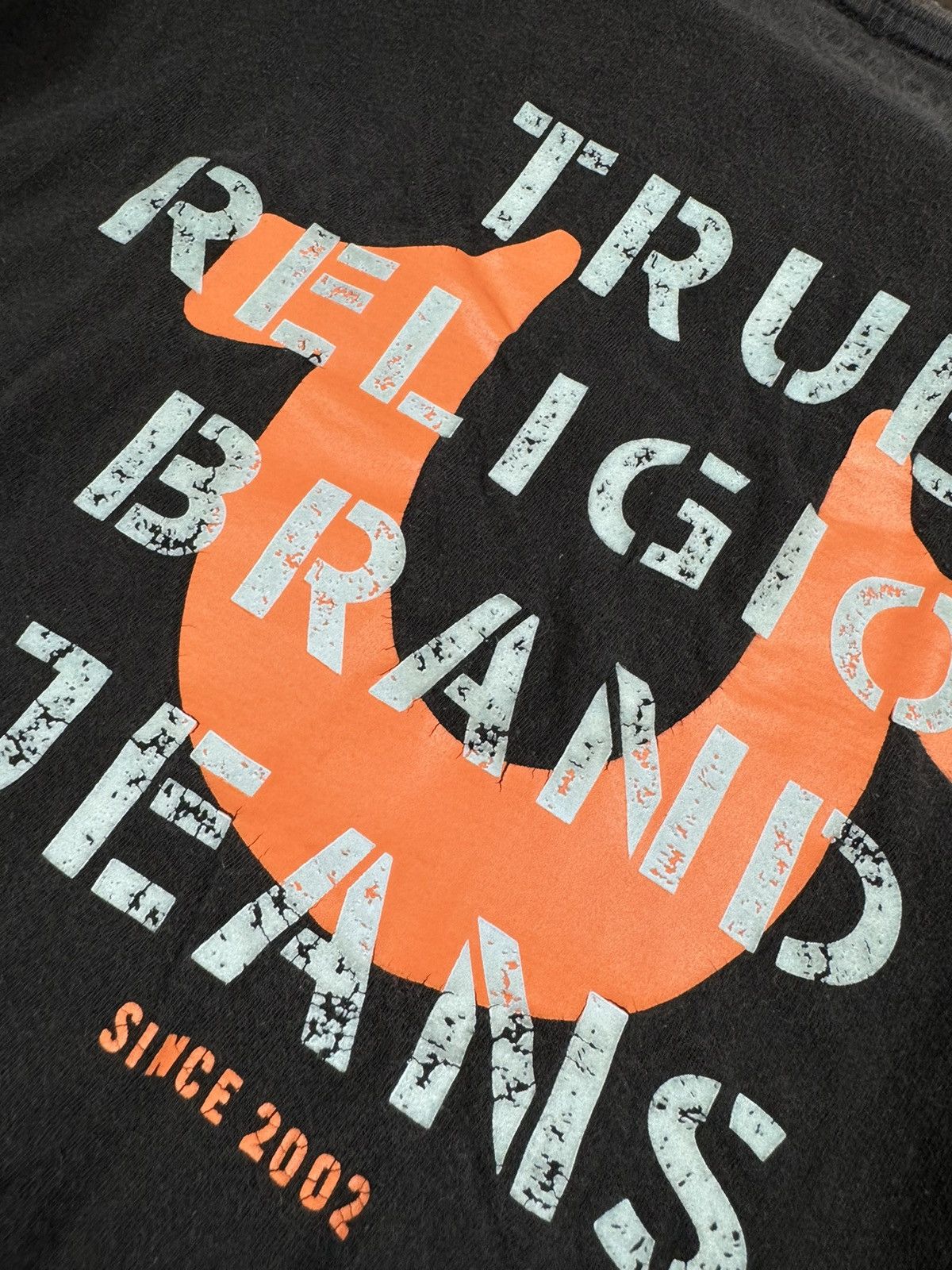 True Religion × Vintage True Religion Center Logo T Shirt SK8 y2k streetwear XL size Size US XL / EU 56 / 4 - 9 Thumbnail