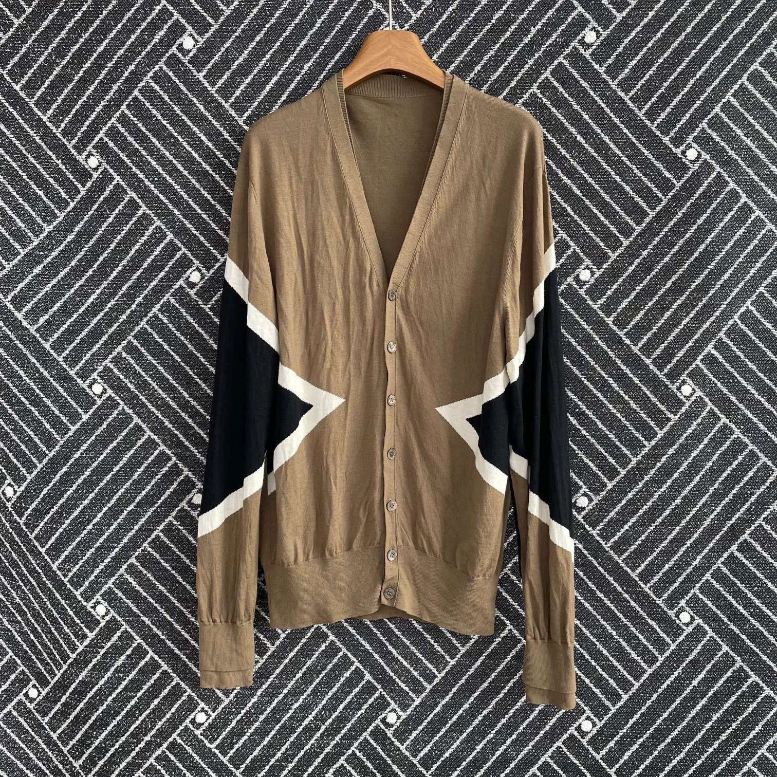 Neil Barrett Neil Barrett Deconstructed Pattern Cardigan Khaki L Size L / US 10 / IT 46 - 1 Thumbnail