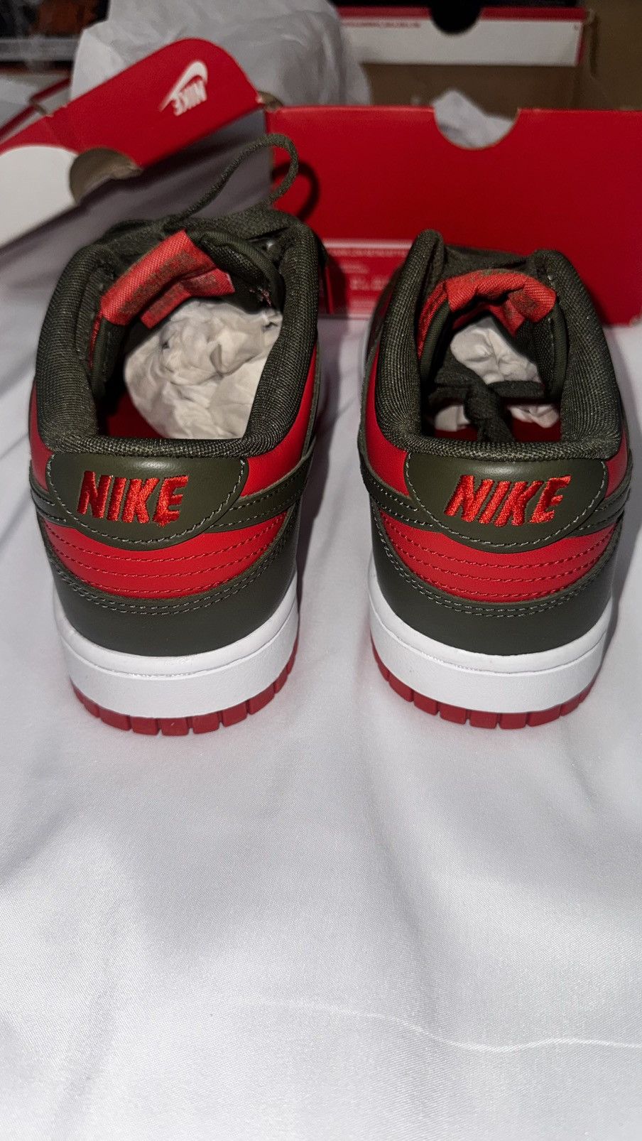 Nike Nike Dunk Low ‘Mystic Red' Size US 9 / EU 42 - 4 Thumbnail