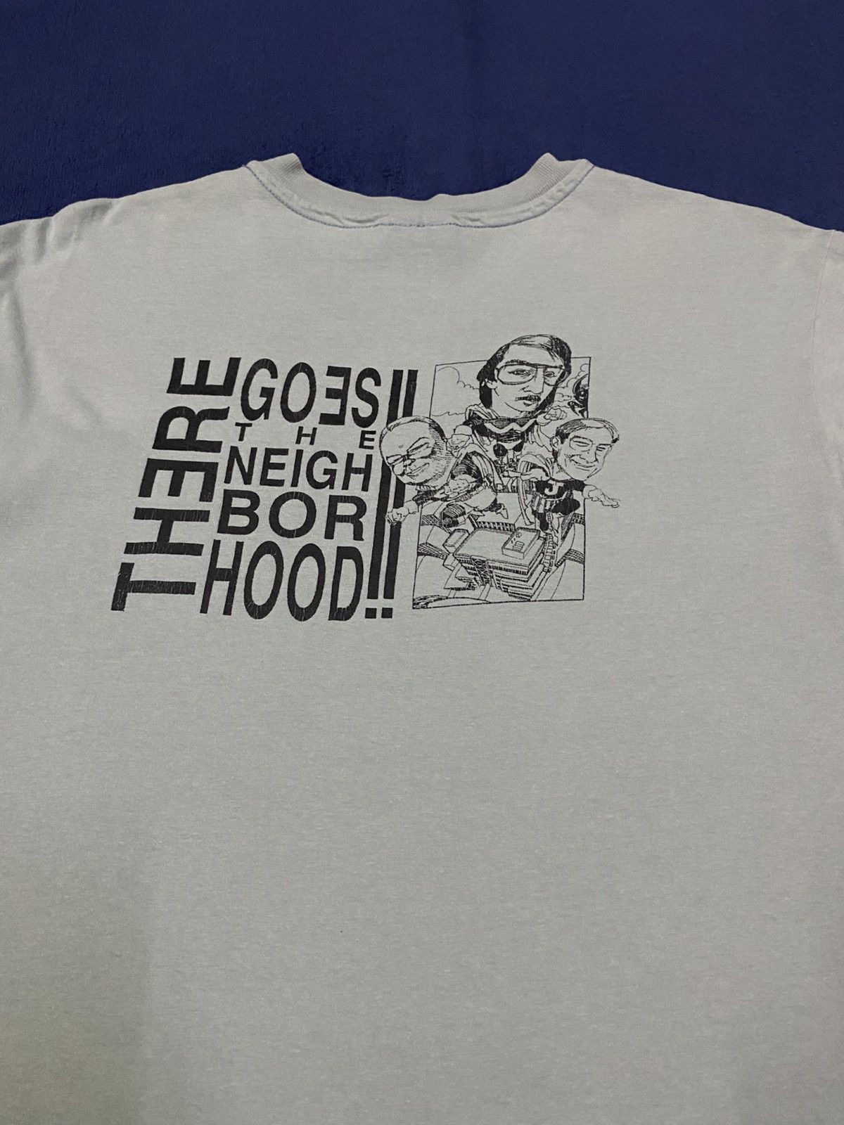 Vintage Vintage 90s There Goes The Neighborhood Movie Tee Size US L / EU 52-54 / 3 - 2 Thumbnail
