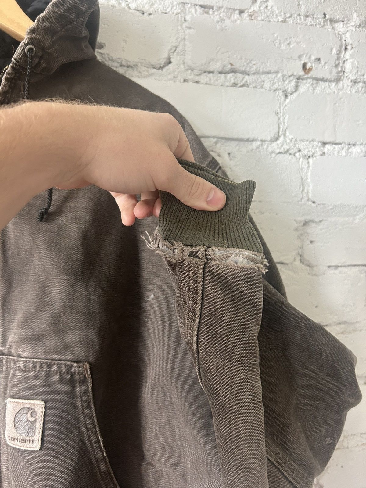 Carhartt Vintage brown/Olive Green Thrashed Carhartt jacket Size US L / EU 52-54 / 3 - 3 Thumbnail