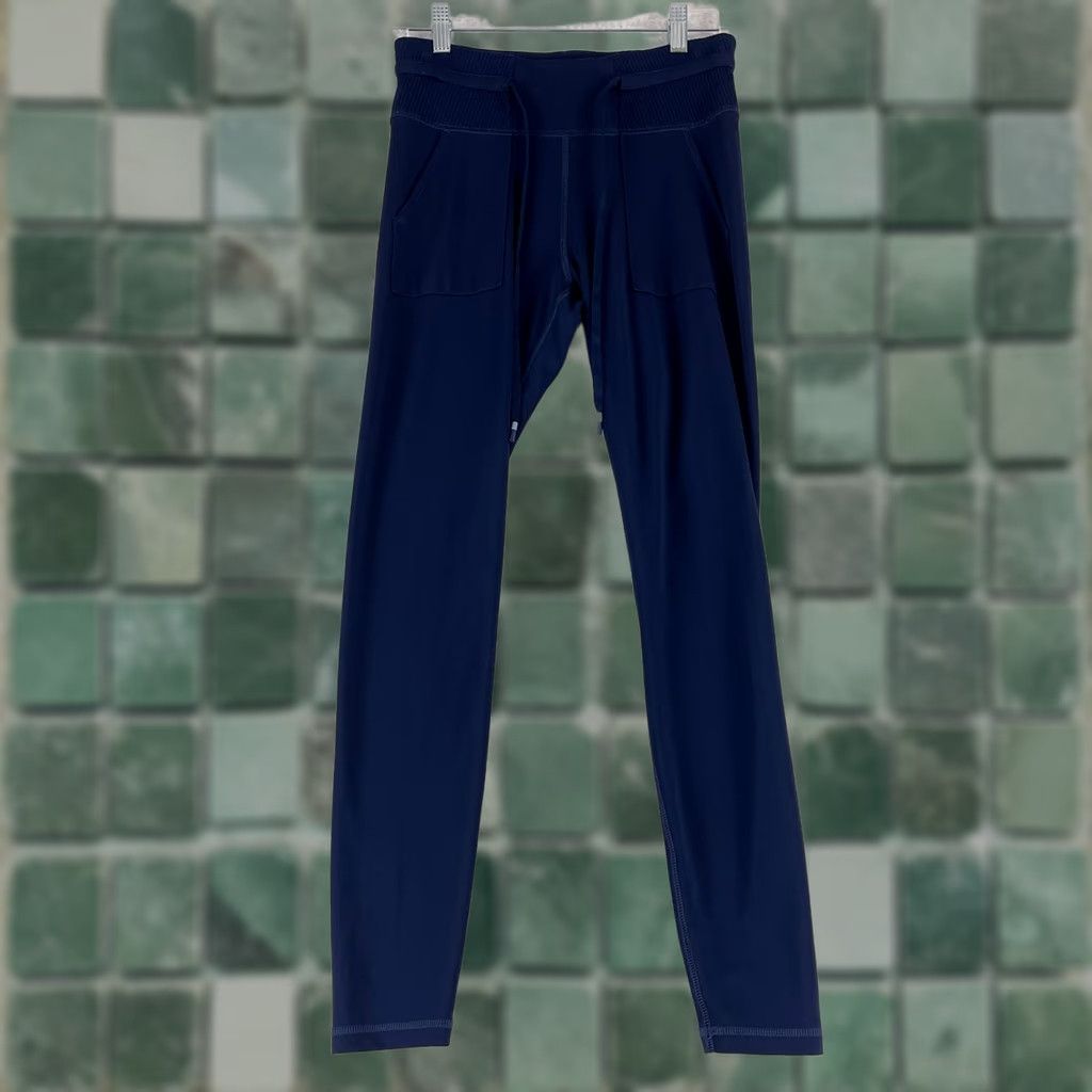 TravisMathew Travis Mathew Friday Ponte Legging Womens Small Blue Draw On Pocket Cloth Size 28" / US 6 / IT 42 - 1 Thumbnail