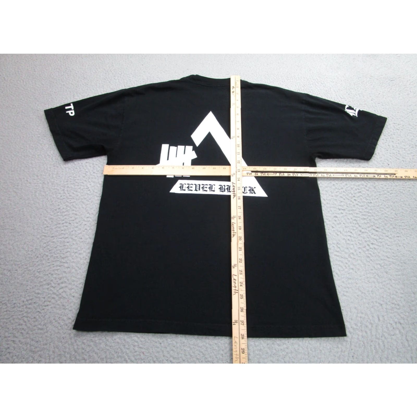 Undefeated UACTP Undefeated Level Black Jason Nolf Seminar MMA T-Shirt Mens L Cotton Short Sleeve Size US L / EU 52-54 / 3 - 7 Thumbnail