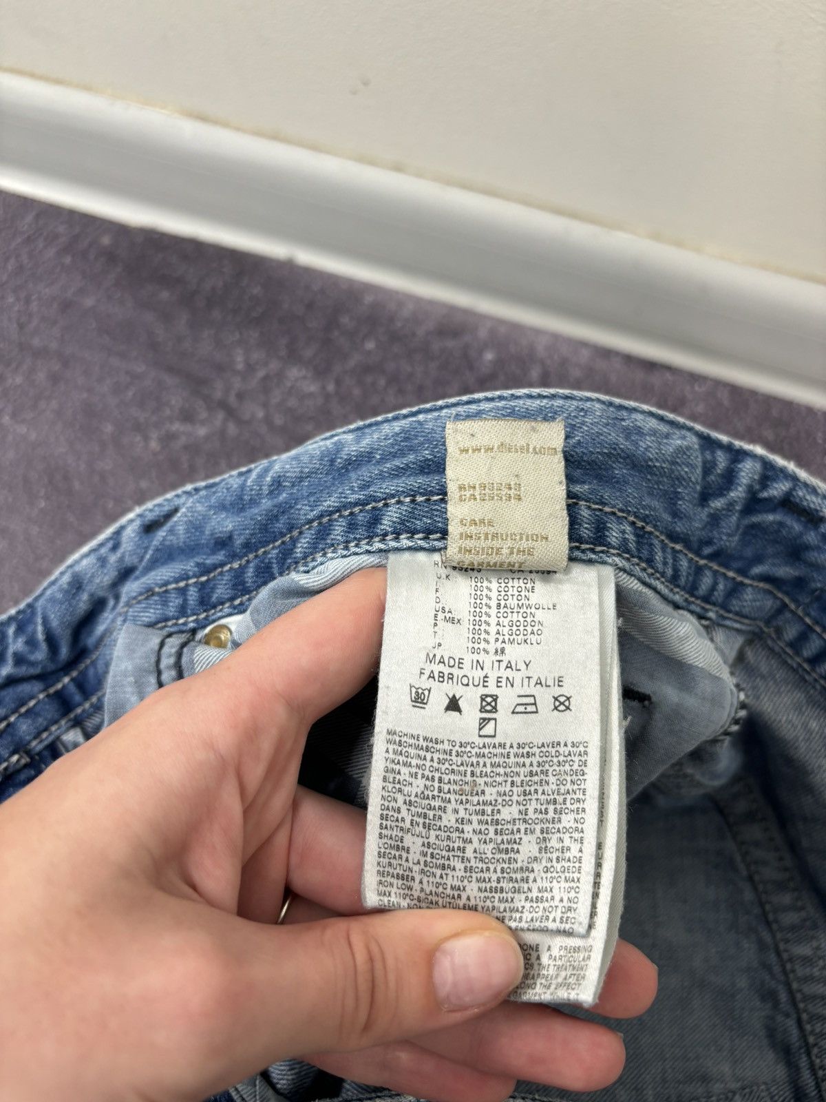 Diesel Vintage Diesel Thavar Y2K Faded Blue Ripped Slim Denim Jeans Size US 33 - 11 Thumbnail