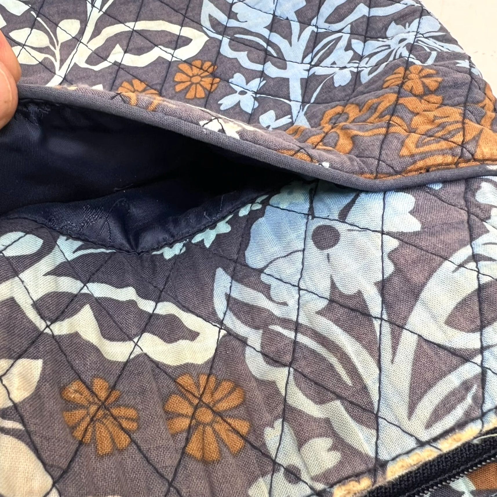 Vintage Vera Bradley Crossbody Quilted Purse Blue Floral 12X12 Medium Women Bag, Blue, All In One Crossbody Size ONE SIZE - 6 Thumbnail