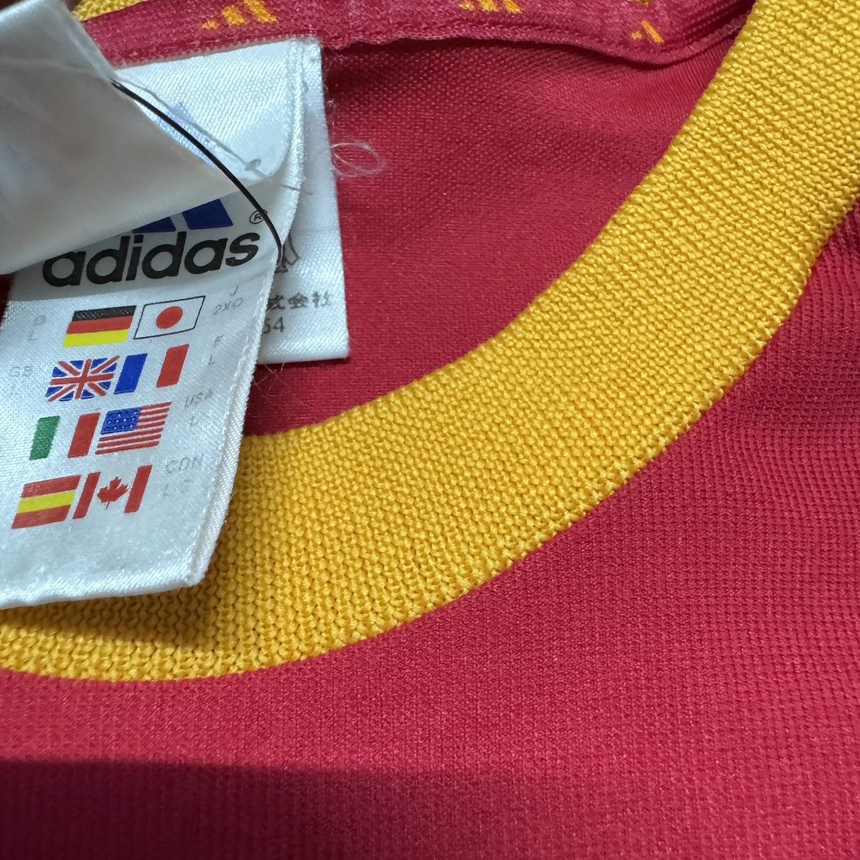 Adidas Vintage Spain Jersey 2002 Size US L / EU 52-54 / 3 - 7 Thumbnail