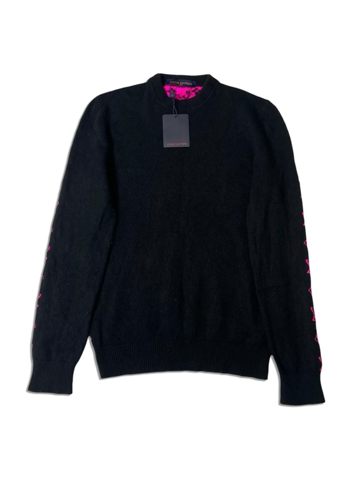Louis Vuitton Louis Vuitton XL Cashmere Pink Black Monogram knit Sweater Size US XL / EU 56 / 4 - 2 Thumbnail