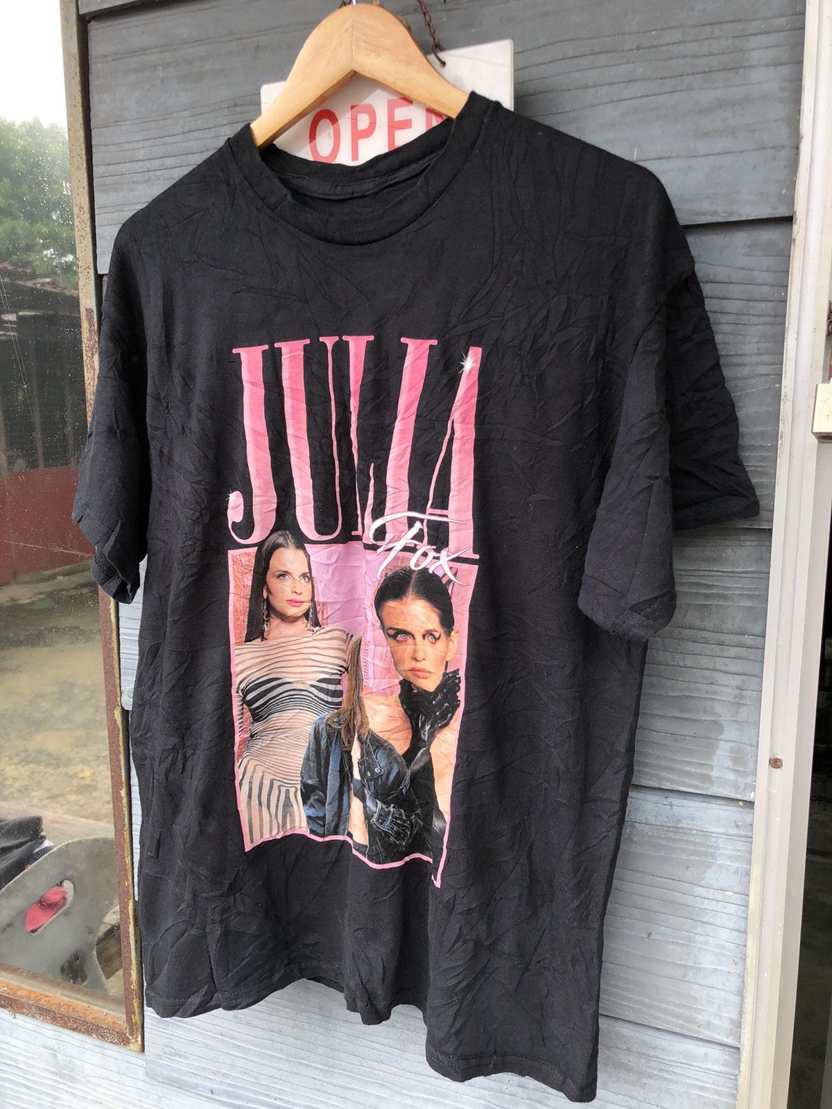 Rap Tees × Vintage Julia Fox Supermodel Photo Tee Size US L / EU 52-54 / 3 - 3 Thumbnail