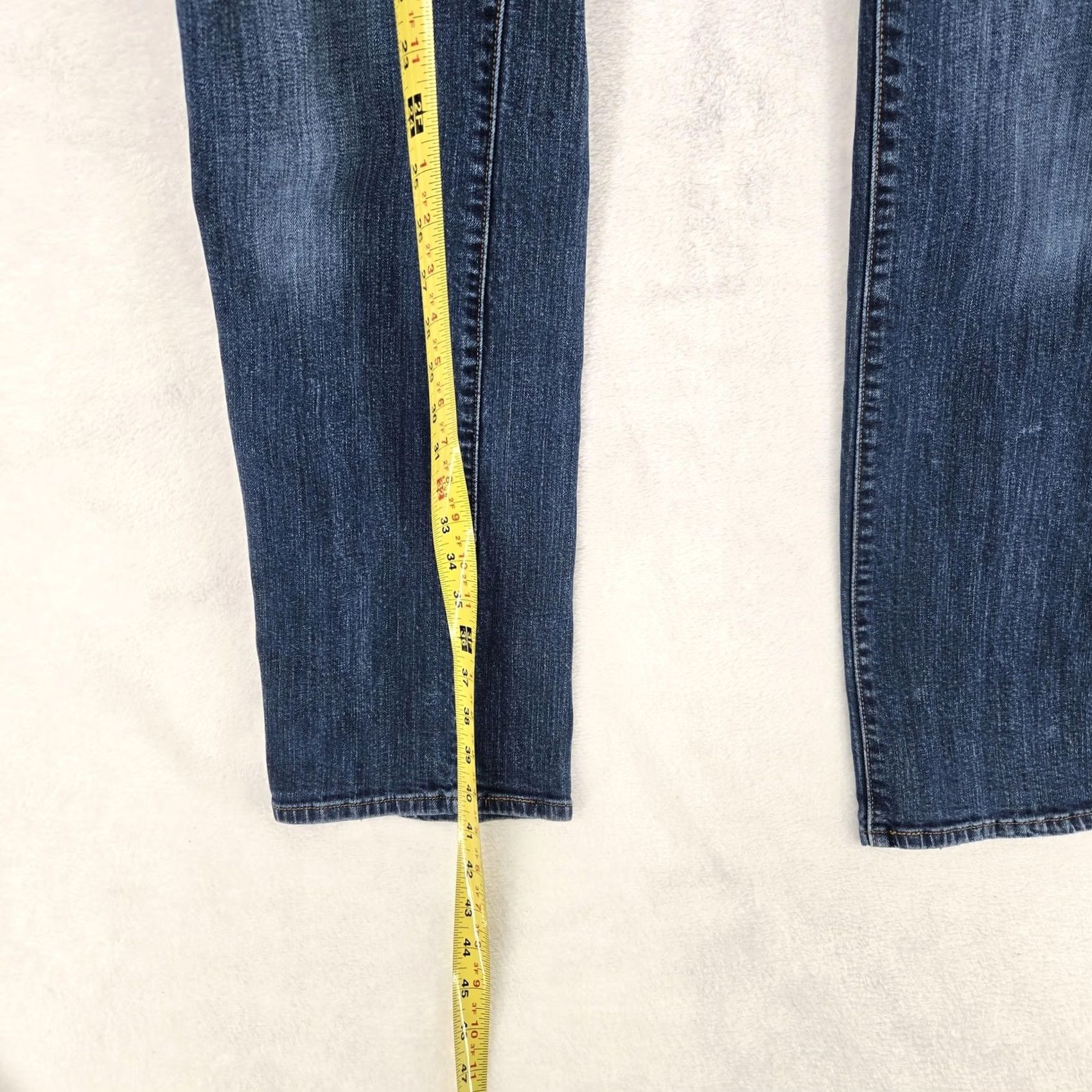 Levi's VINTAGE? No. Levi's 515 Straight Jeans Womens 12L W31 L34 Dark Wash Stretch Denim Mid Rise Size 34" / US 12 / IT 48 - 4 Thumbnail