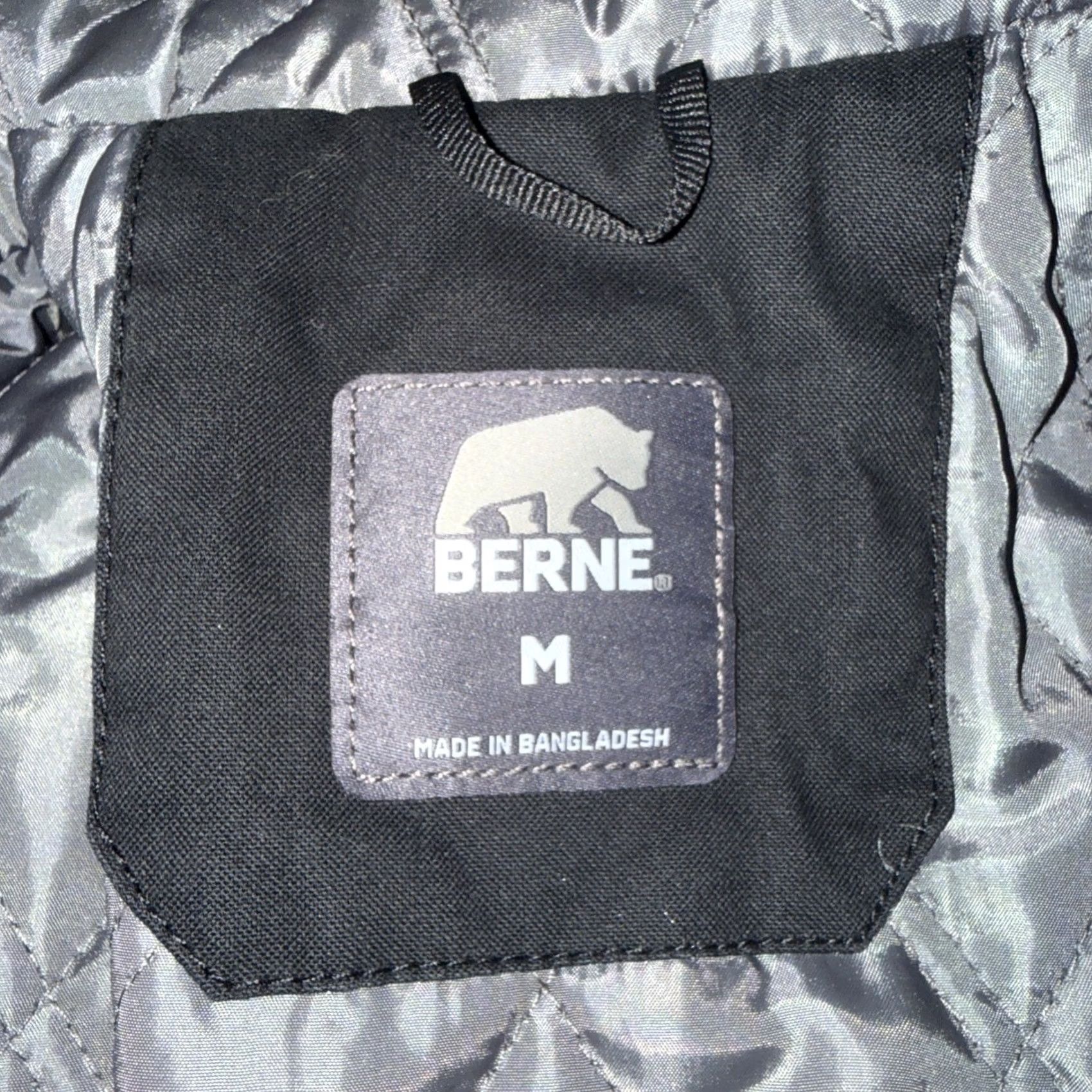 Vintage Berne Black Heavy Quilt Lined Hooded Jacket Mens Size M Size US M / EU 48-50 / 2 - 4 Thumbnail