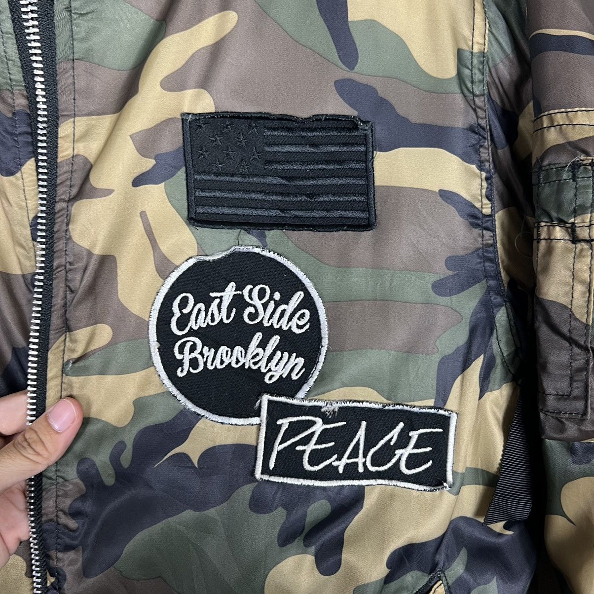 Japanese Brand 🔥 RIOT RIOT EDWARDS CAMO BOMBER JACKET Size US L / EU 52-54 / 3 - 13 Thumbnail