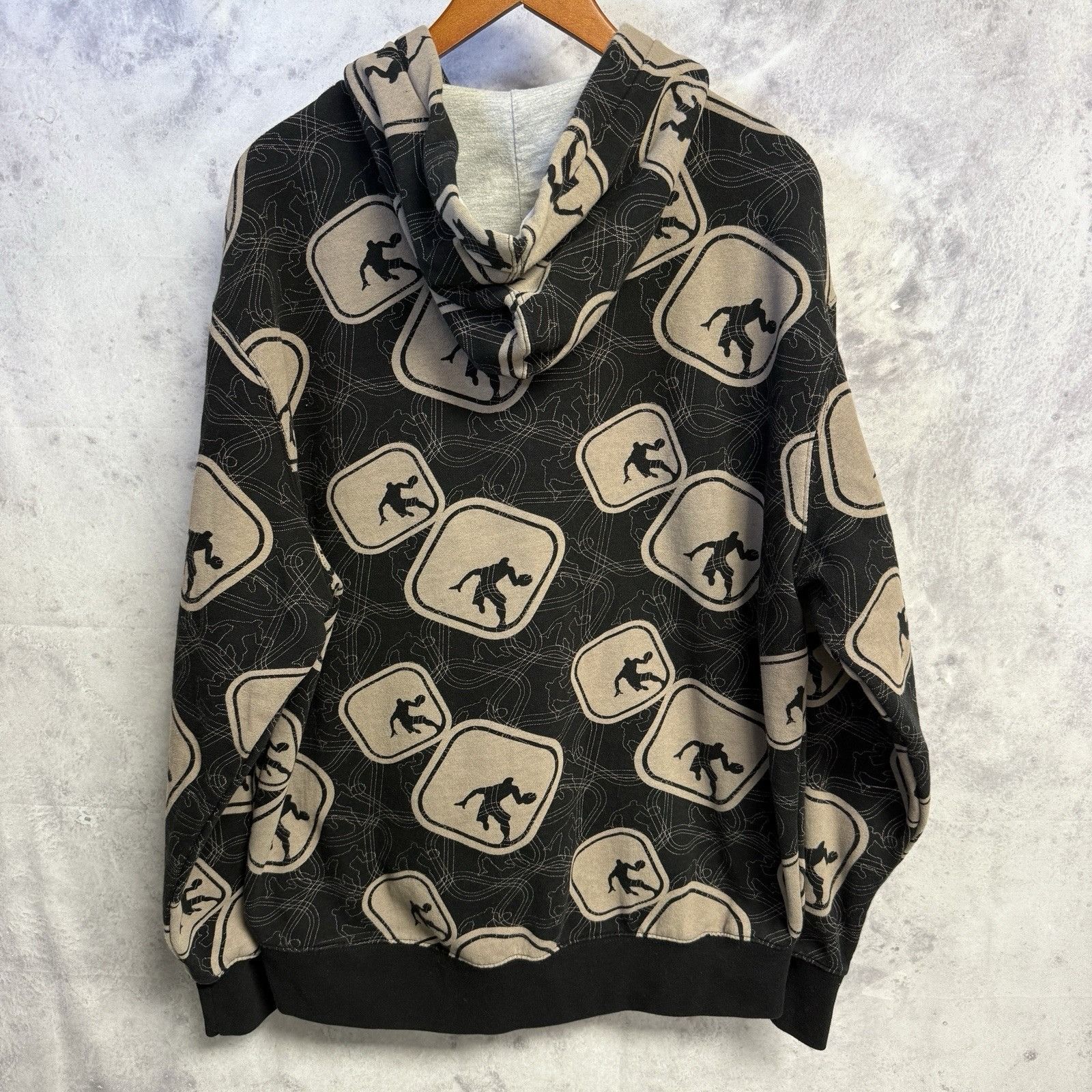 Vintage Vintage AND1 Hoodie Sweatshirt Y2K Basketball AOP Zip Mens L Size US L / EU 52-54 / 3 - 2 Thumbnail