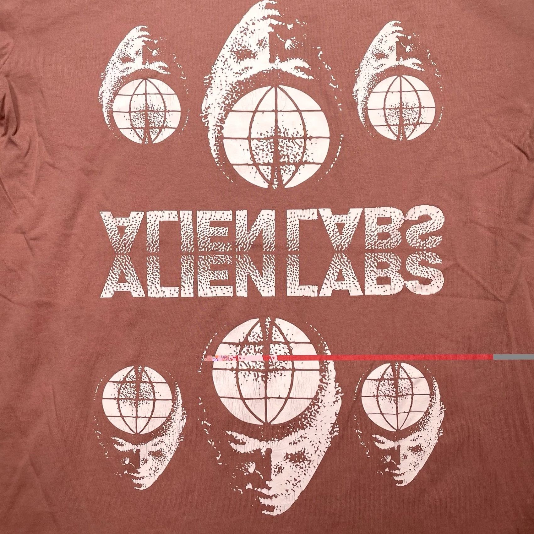 Globe NASA Alienlabs Shirt Men’s Large GLOBE SKULLS STREETWEAR GRAPHIC Pink Big Print Size US L / EU 52-54 / 3 - 2 Thumbnail