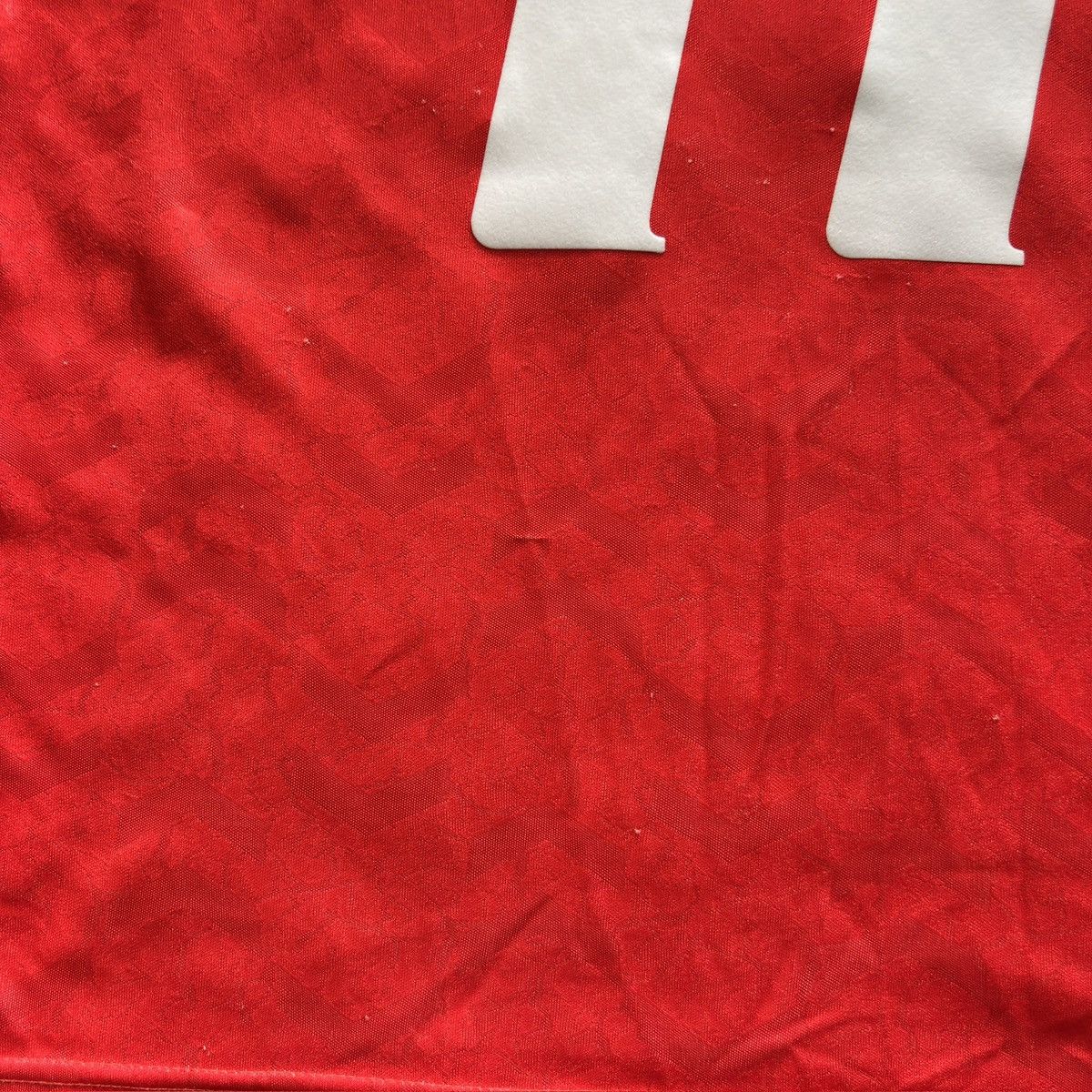 Hummel Denmark Home 1992 Euro Winner Laudrup #11 Soccer Jersey Size US M / EU 48-50 / 2 - 12 Thumbnail