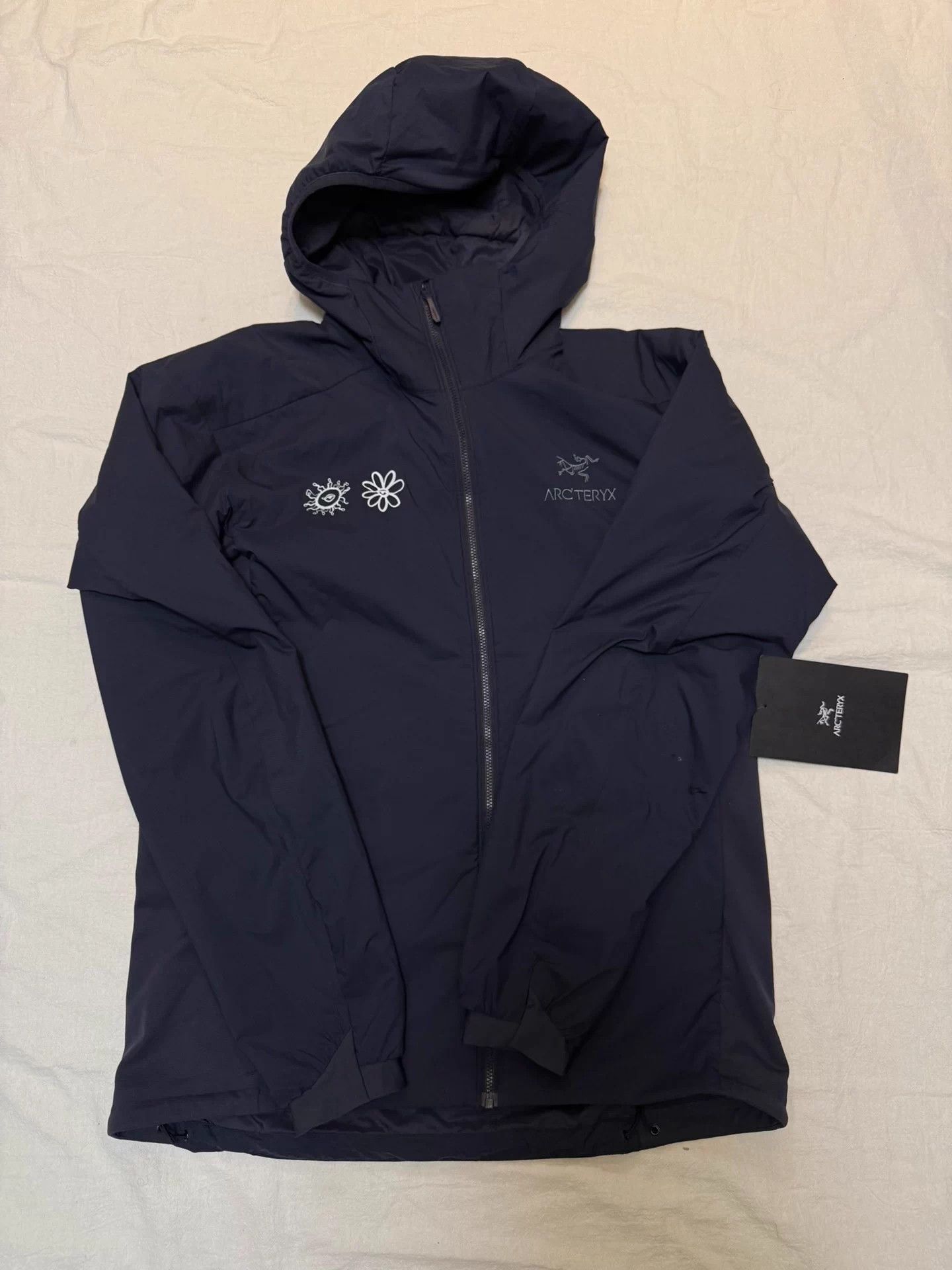 [In Stock] Arc'teryx ATOM Hoody Logo OutdoorHooded Jacket
