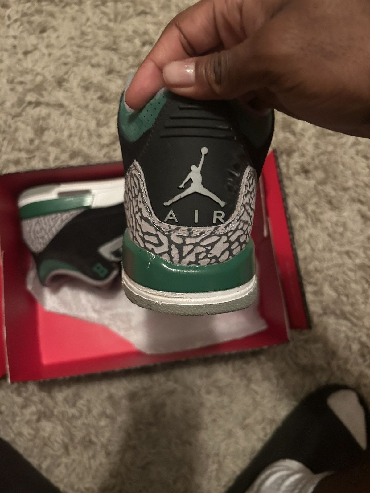 Jordan Brand Jordan 3 Pine Green (size 6.5) Size US 6.5 / EU 39-40 - 3 Thumbnail