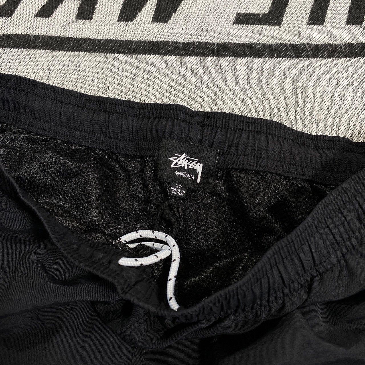 Stussy stussy sport shorts size 32 Size US 32 / EU 48 - 4 Thumbnail