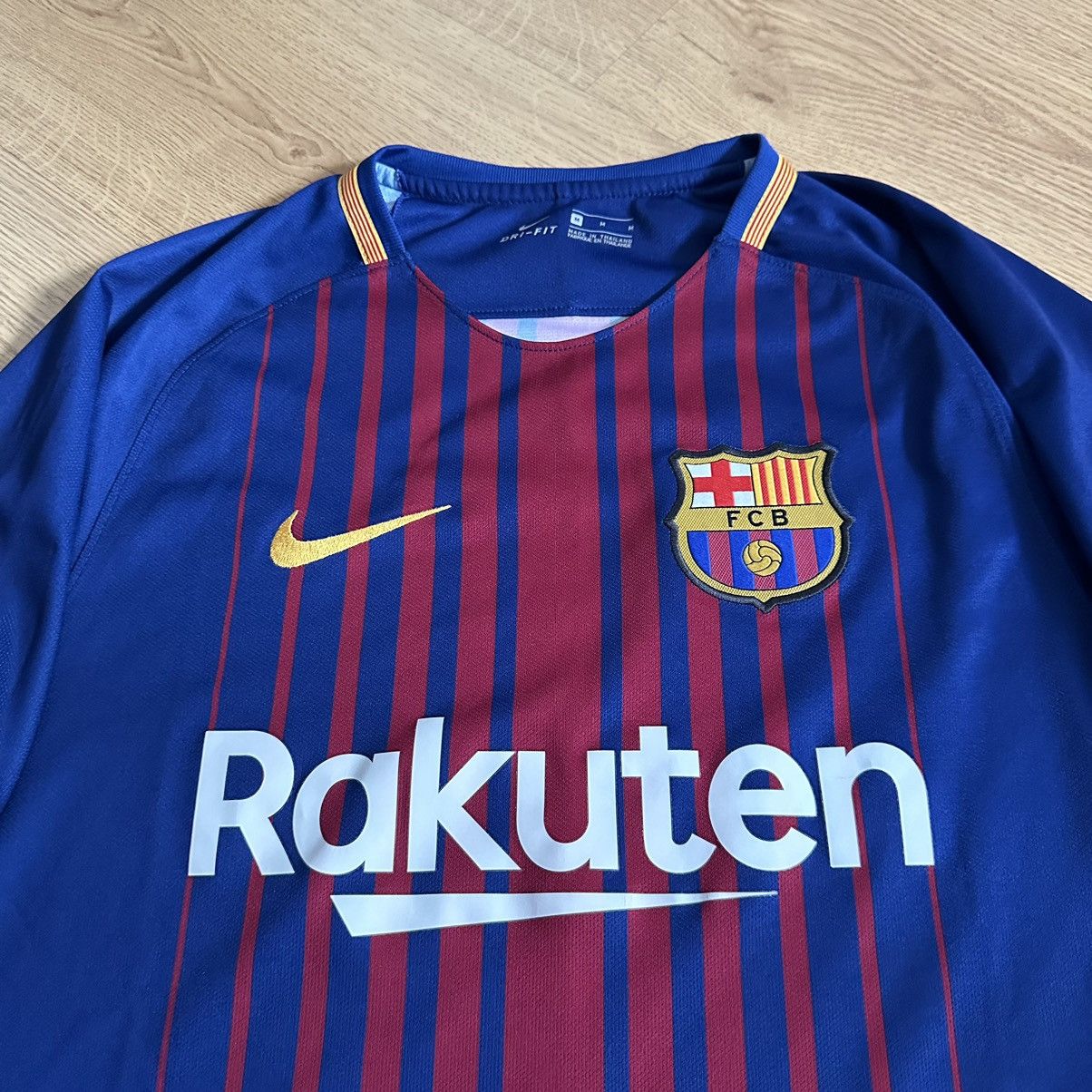 Nike Nike BARCELONA 2017 2018 HOME FOOTBALL SHIRT SOCCER JERSEY Size US M / EU 48-50 / 2 - 2 Thumbnail