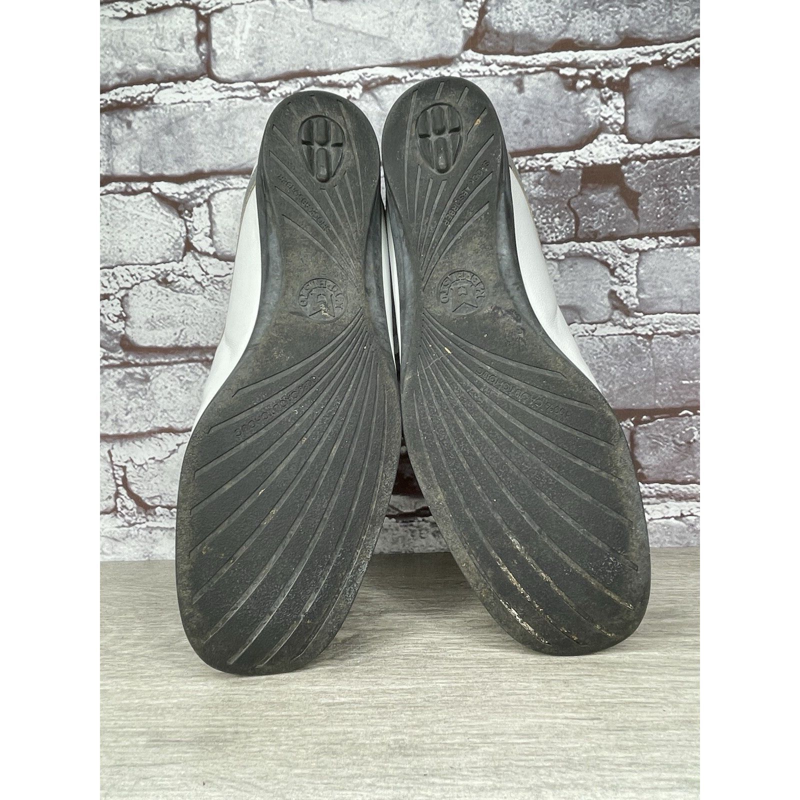Mephisto Mephisto Cool Air White Leather Strap Driving Loafers Shoes Size US 10 / IT 40 - 11 Thumbnail
