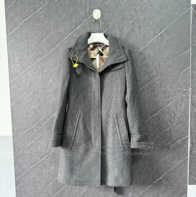 Burberry Louis Vuitton Size XXS / US 00 / IT 34 - 1 Thumbnail