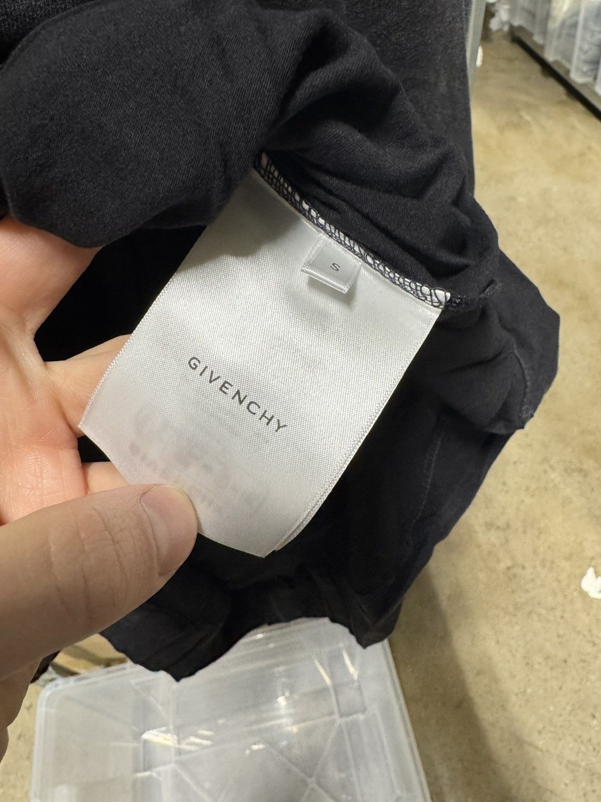 Givenchy Givenchy Oversized Cut Out T-Shirt NEW 900$ Size US S / EU 44-46 / 1 - 5 Thumbnail