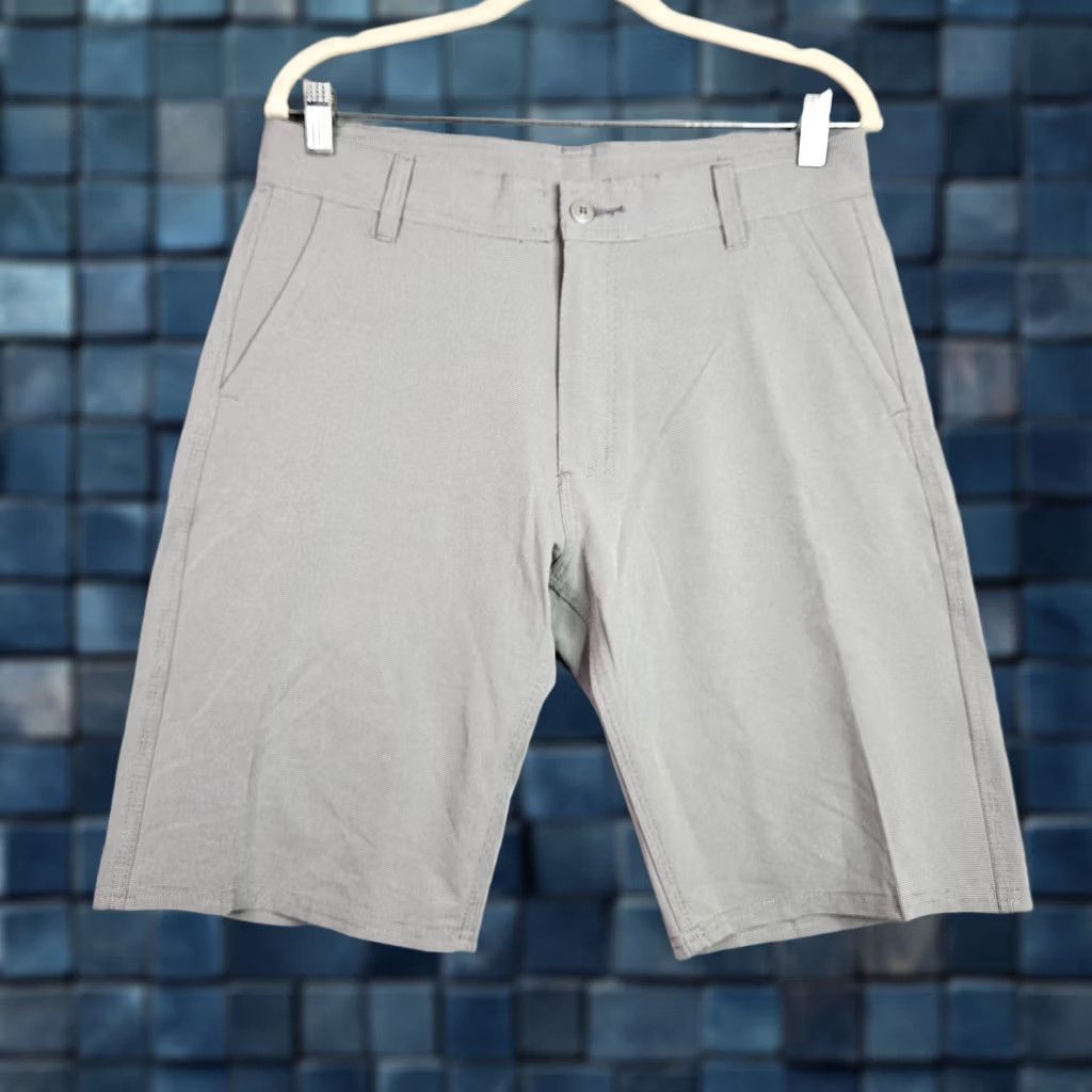 Burnside Burnside Casual Shorts Mens Size 32 Gray Chino Flat Front Size US 32 / EU 48 - 1 Thumbnail