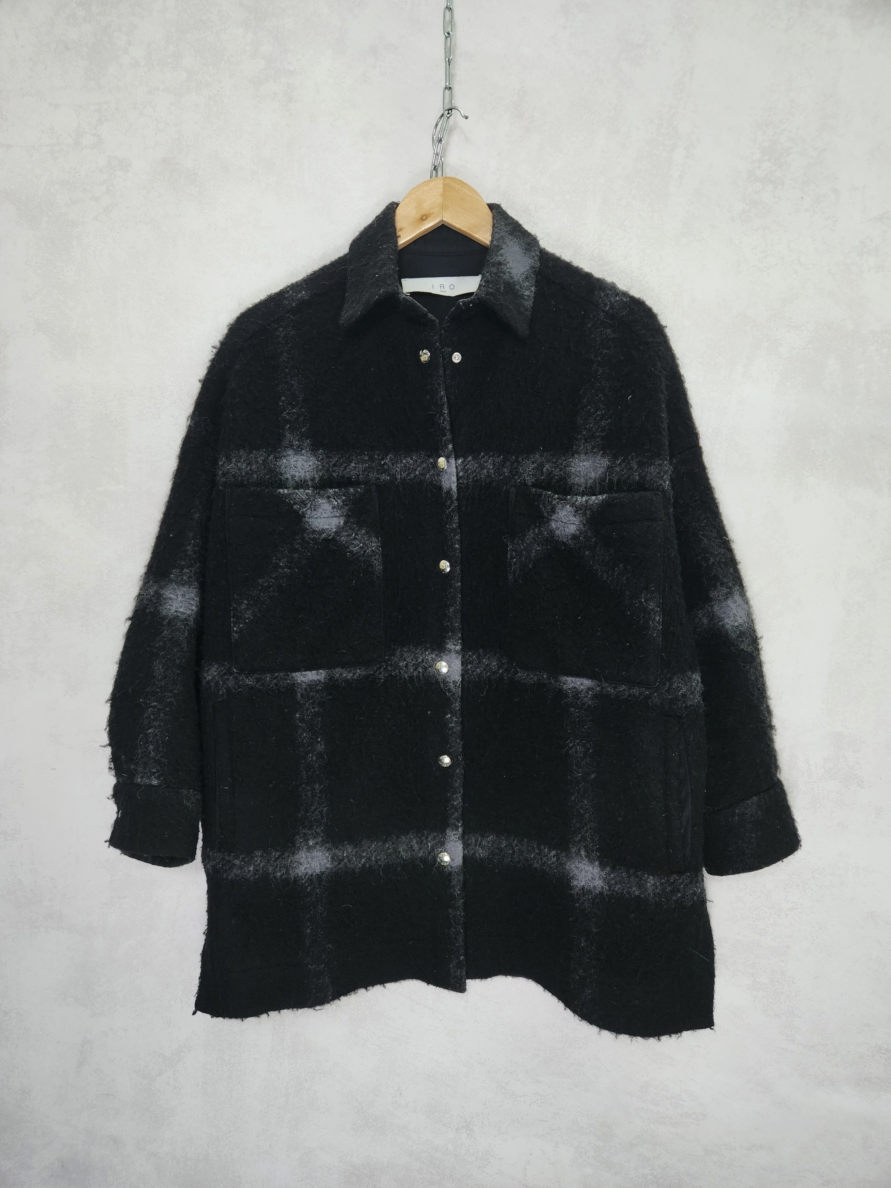 Iro Iro Heldens Plaid Shacket nova check button ups wool jacket Size M / US 6-8 / IT 42-44 - 1 Thumbnail
