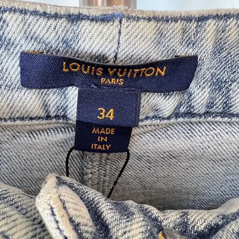 Louis Vuitton Louis Vuitton Light Blue Denim Pants for Women . Size 28" / US 6 / IT 42 - 5 Thumbnail