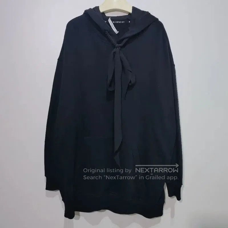 Givenchy Givenchy Black Cotton Hoodie for Women . Size XS / US 0-2 / IT 36-38 - 1 Thumbnail