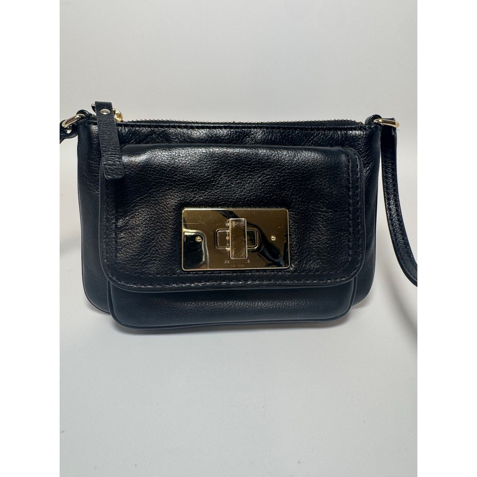 Kate Spade Kate Spade Black Crossbody Pebble Leather w/Turn Lock Size ONE SIZE - 1 Thumbnail