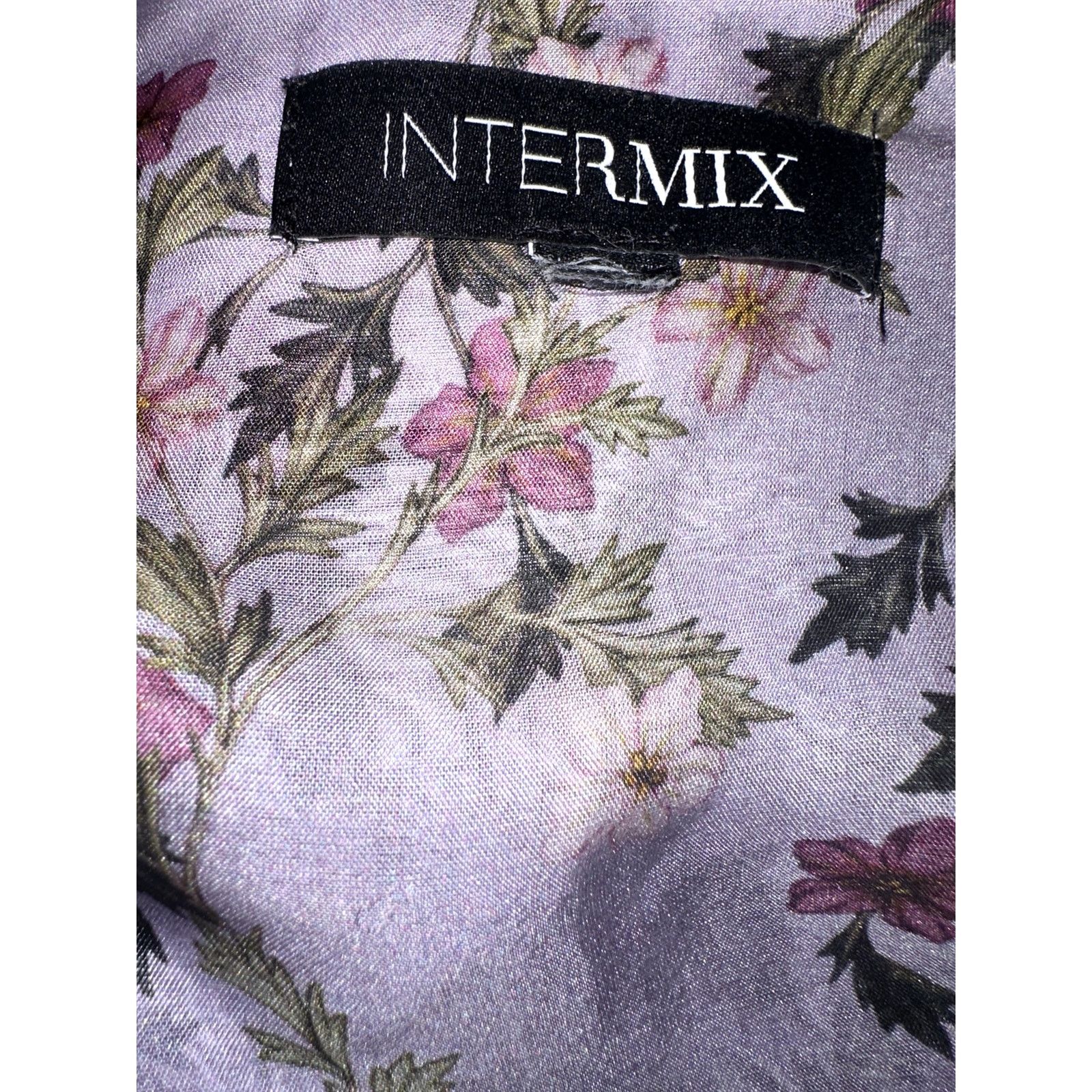 INTERMIX ELIN FLORAL 100% SILK TOP S/M
